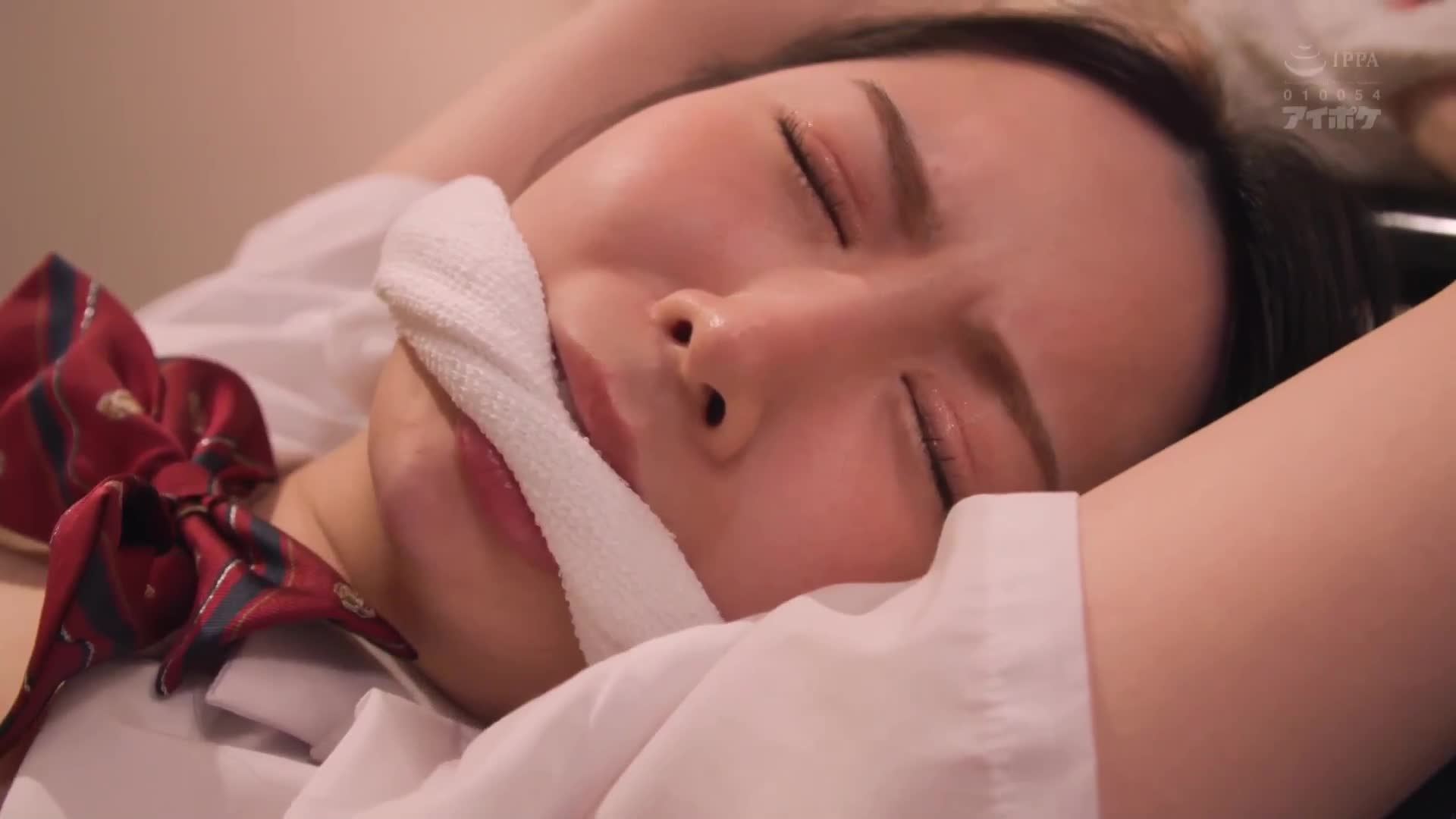 恨死的继父最喜欢的食物竟然是女高中生的我...被强暴多次的屈辱性侵犯 朝日铃 - AV大平台-中文字幕,成人影片,AV,国产,线上看