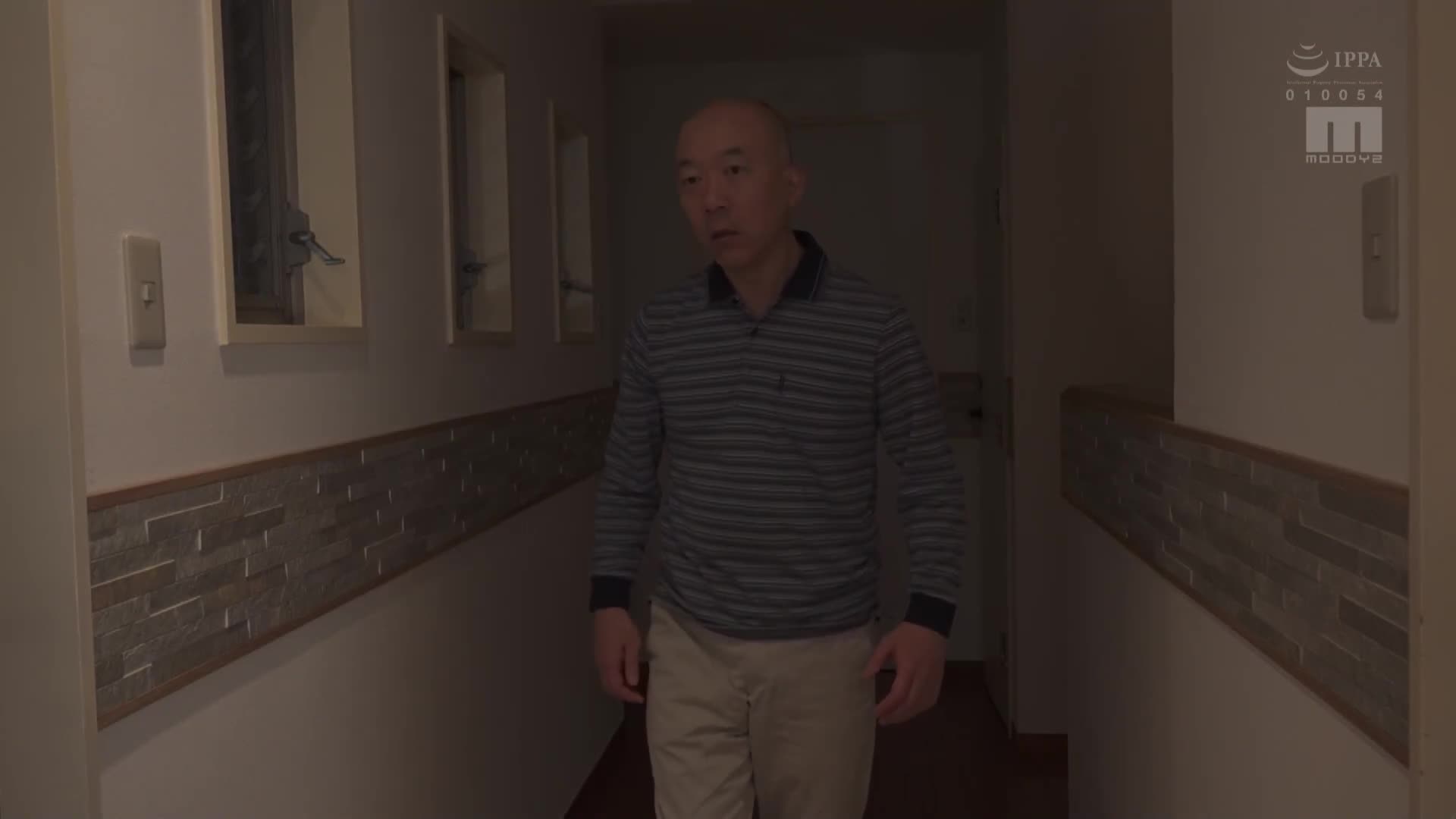 义父的最爱我的乳头… 被一个有异常性欲的老头子观察我的胸部10年，直到我被恶作剧弄得乳头高潮… 宫下玲奈 - AV大平台-中文字幕,成人影片,AV,国产,线上看