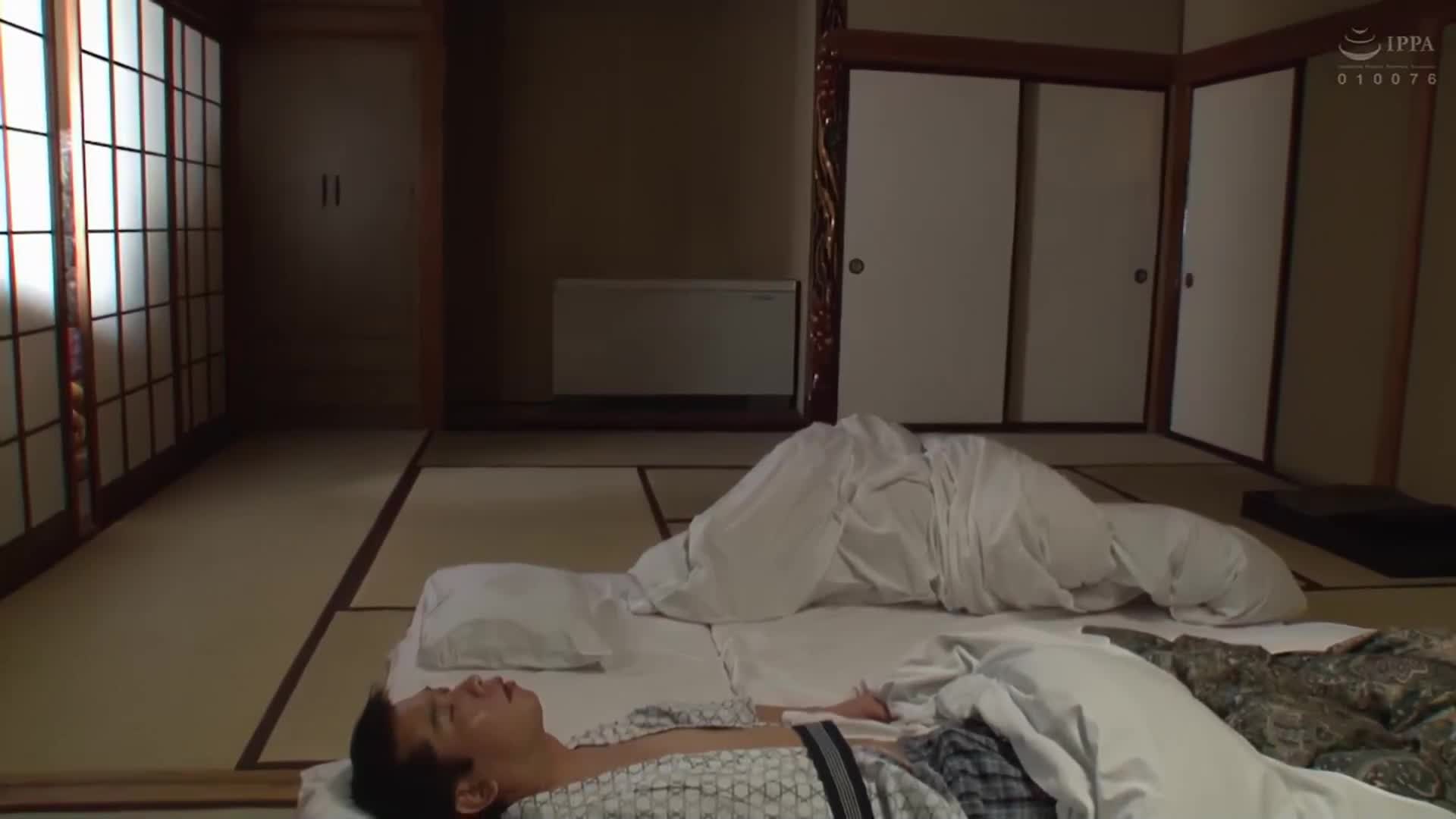 [VIP会员点播]  Netorarese 令人沮丧...关于我的妻子在温泉之旅中被老板戴绿帽子的故事。 铃木里美 - AV大平台-中文字幕,成人影片,AV,国产,线上看