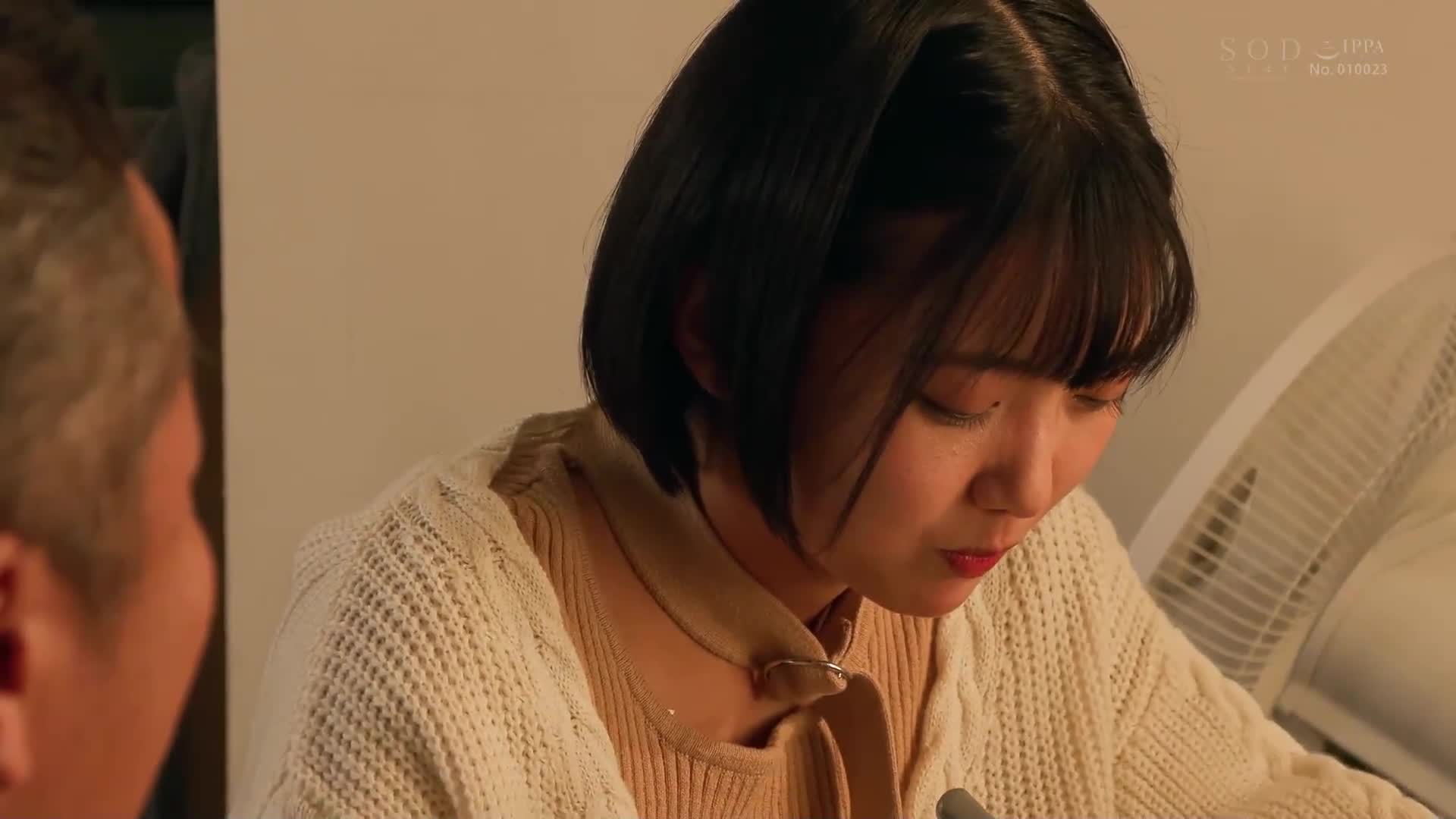 我不断地给隔壁的孤独女孩喂爱情药水，并一次又一次地与她发生性关系，不知不觉中，我就是爱她的人 星乃莉子 - AV大平台-中文字幕,成人影片,AV,国产,线上看