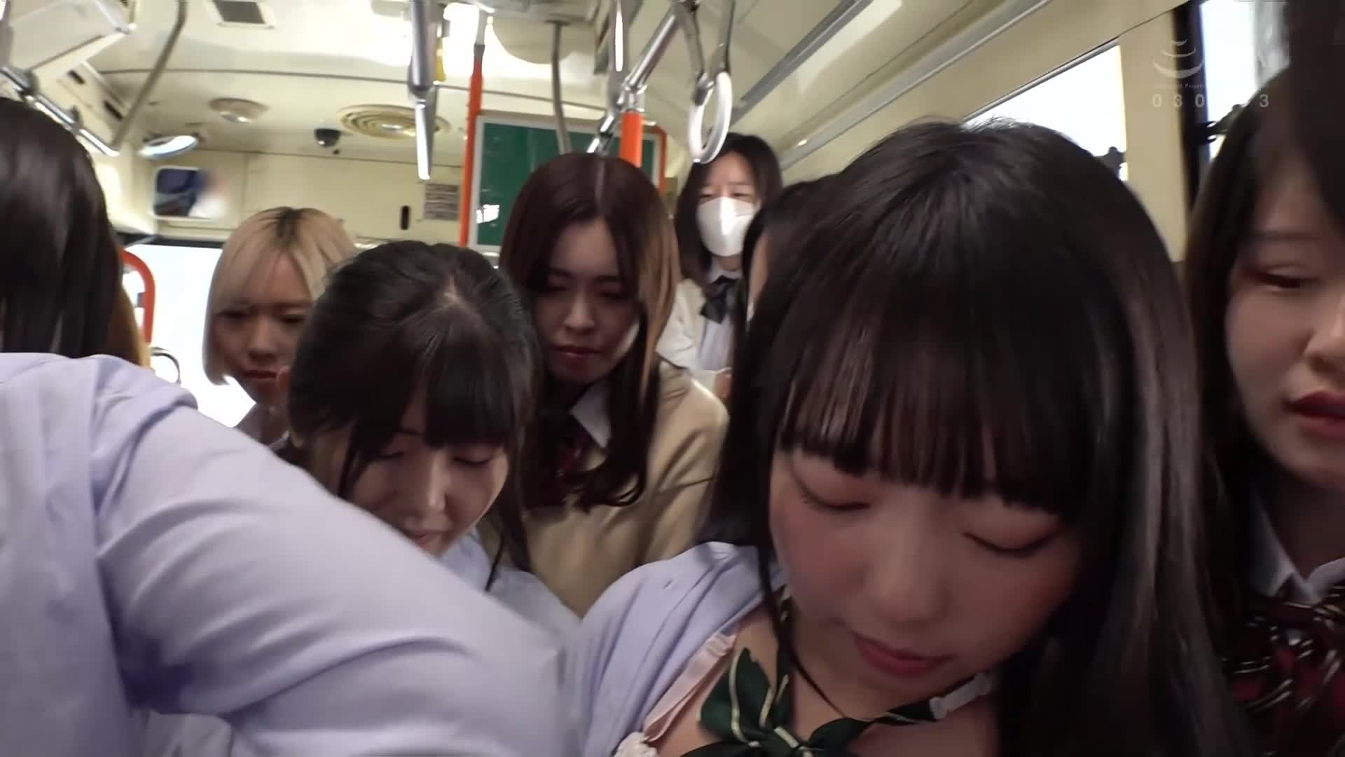 制服女孩塞进公车3 - AV大平台-中文字幕,成人影片,AV,国产,线上看