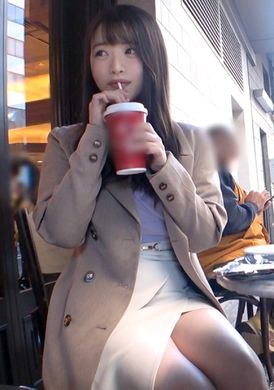 SIRO-5250「我想像自己出现在AV中，实际上我申请了......（笑）」在东京工作的护士出现了！ 热爱 AV 和口交暨的护士！ 【初拍】AV线上申请→AV体验拍摄2144 - AV大平台-中文字幕,成人影片,AV,国产,线上看