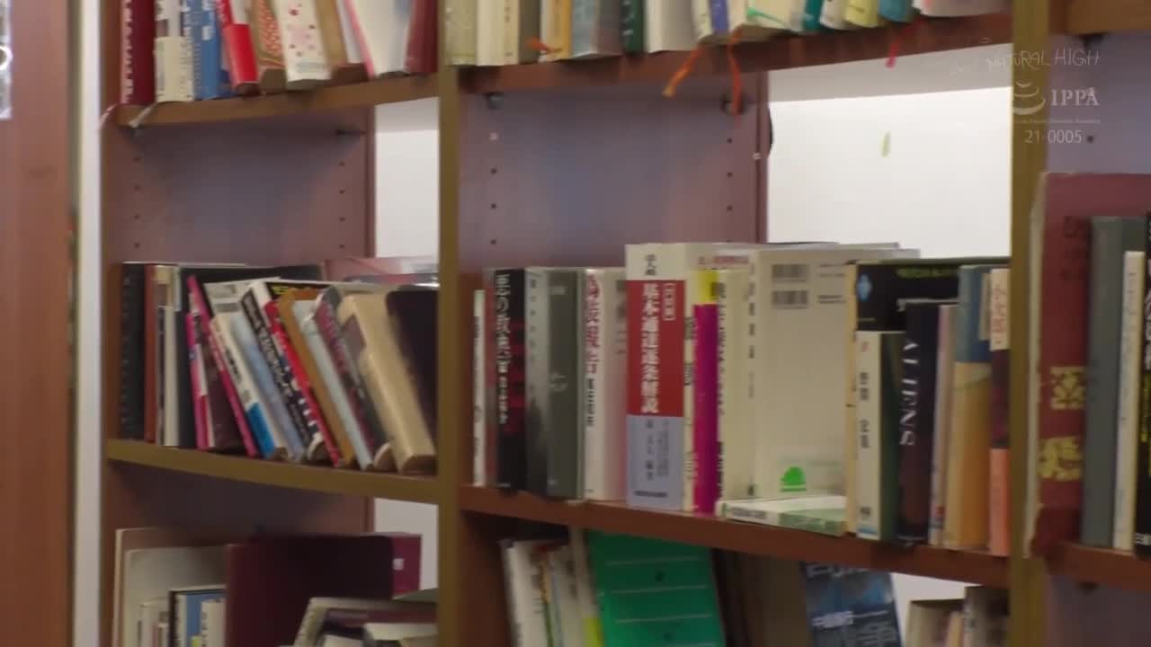 図書館で声も出せず糸引くほど愛液が溢れ出す敏感娘30 軟体チア部J〇 - AV大平台-中文字幕,成人影片,AV,国产,线上看