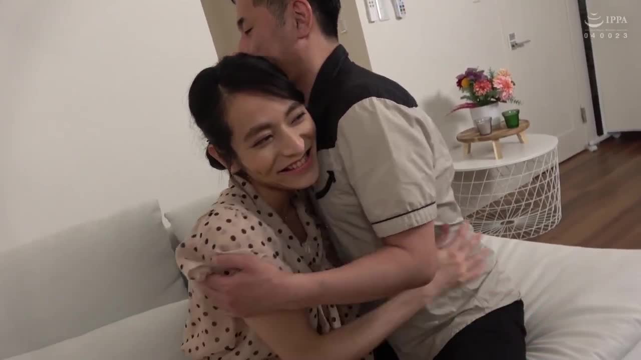 綺麗なお姉さんと思ったらニューハーフ！ ペニクリ！フル勃起させながらケツま〇こでアクメ連発！120分！ - AV大平台-中文字幕,成人影片,AV,国产,线上看