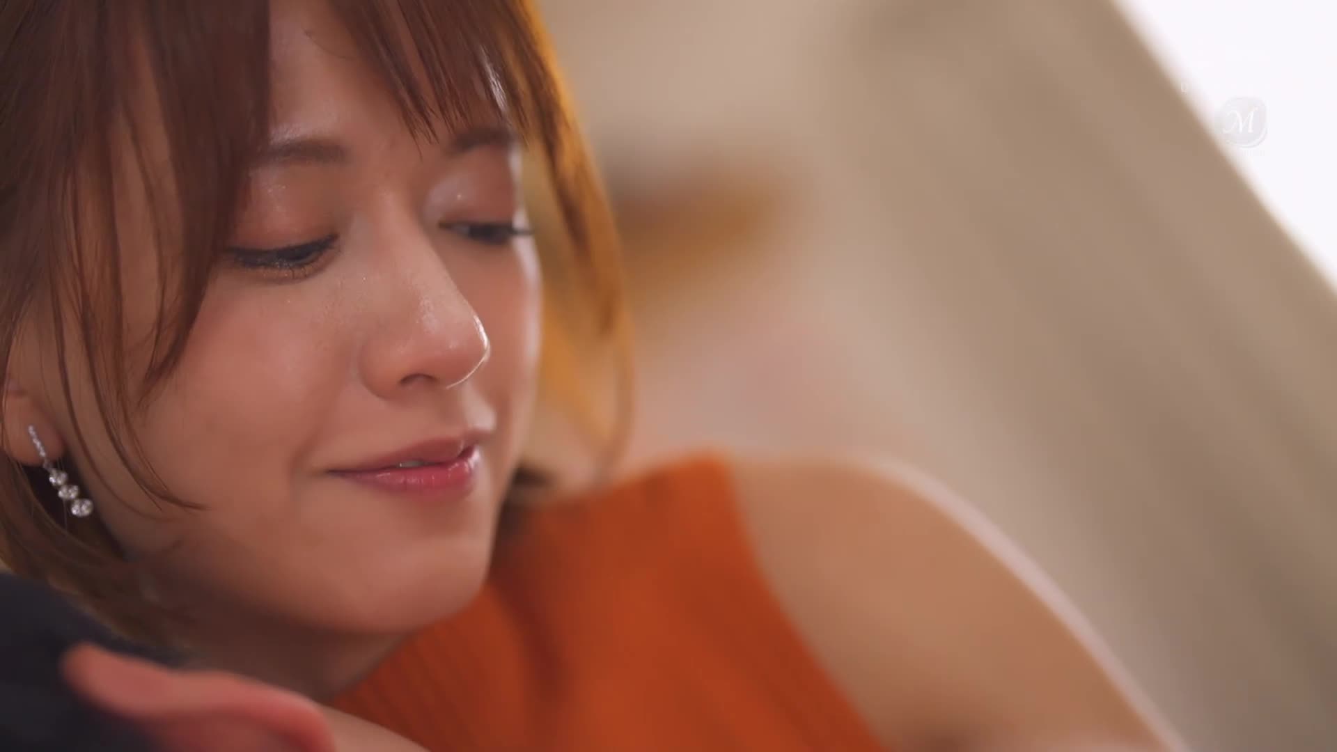 充满气质的存在感！ ！希岛爱里再度专属登场，沉溺于甜蜜的耳语中，直到我留级大学，沉溺于与人妻的闭门造车性爱中...。 - AV大平台-中文字幕,成人影片,AV,国产,线上看