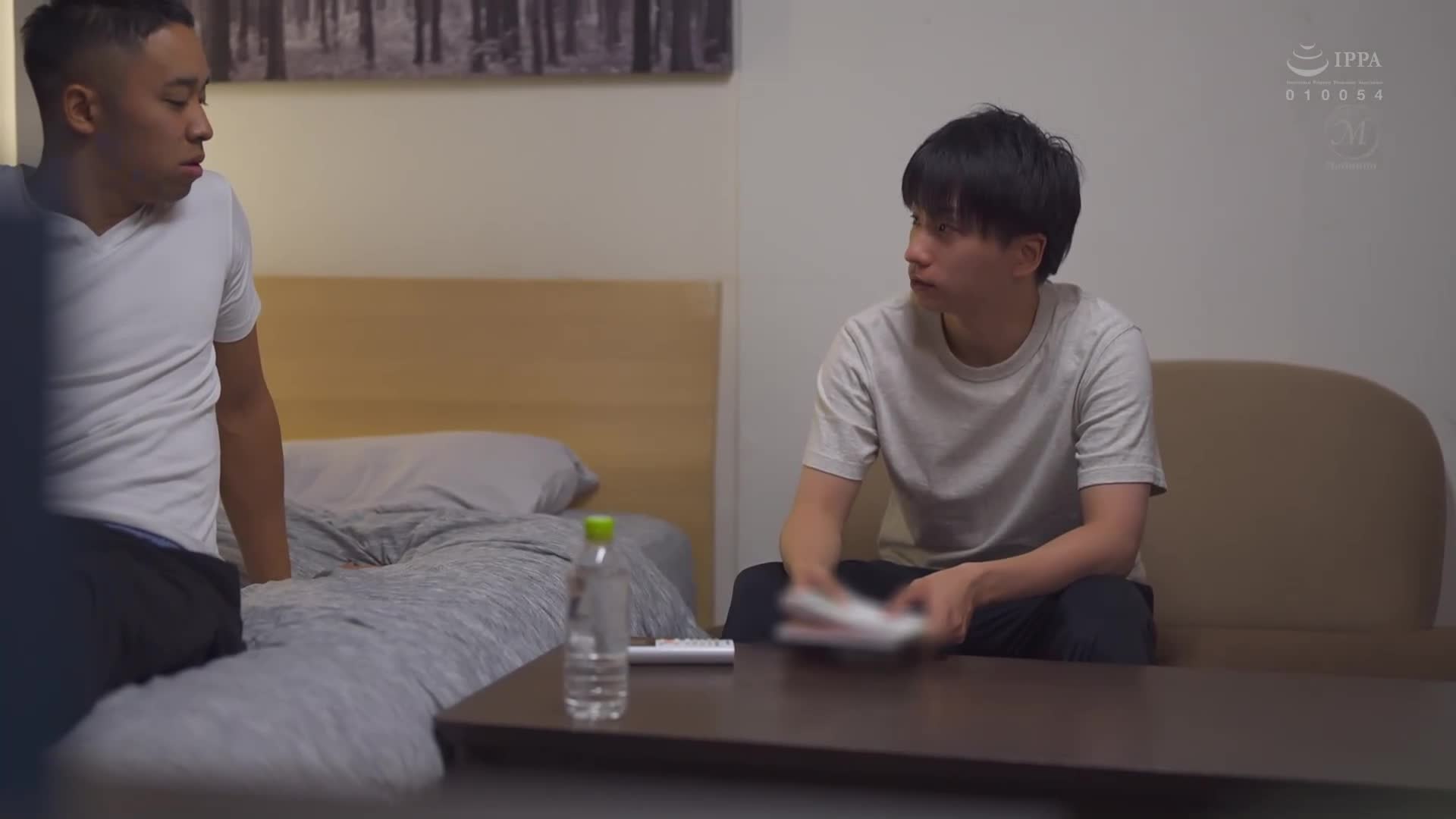 充满气质的存在感！ ！希岛爱里再度专属登场，沉溺于甜蜜的耳语中，直到我留级大学，沉溺于与人妻的闭门造车性爱中...。 - AV大平台-中文字幕,成人影片,AV,国产,线上看