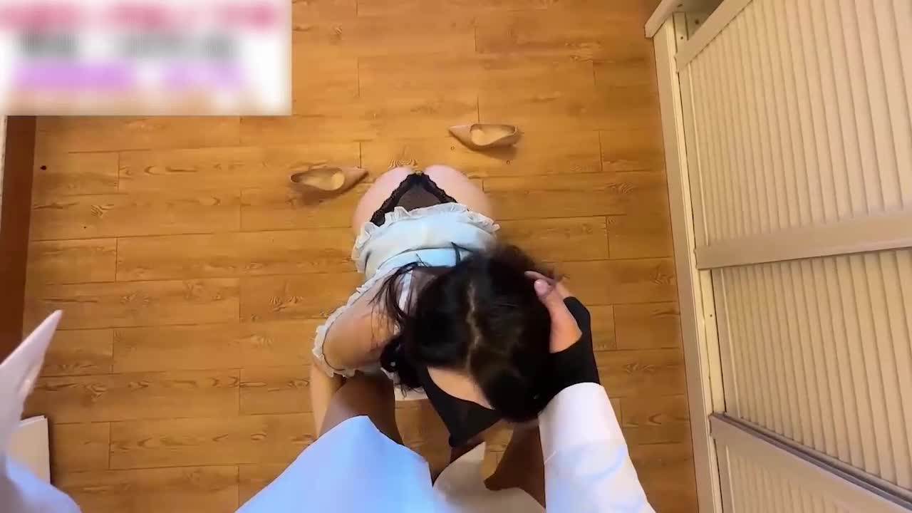 大学生兼职做家政服务没想到穿这么骚就来工作，最后实在忍不住强行让他口爆 - AV大平台-中文字幕,成人影片,AV,国产,线上看