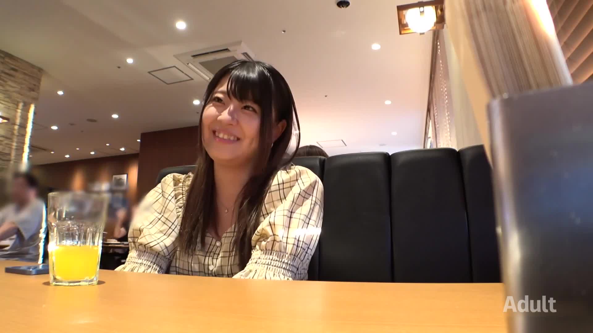 ＜彼氏持ちのF乳アキバメイドに特濃中出しNTR＞今回寝とっちゃう彼女はアキバでうろちょろするメイドちゃん。男を色恋で釣る仕事のくせに実は彼氏もちとか…これはけしからん。メイド服に隠されしおっぱいを我々にも... - AV大平台-中文字幕,成人影片,AV,国产,线上看