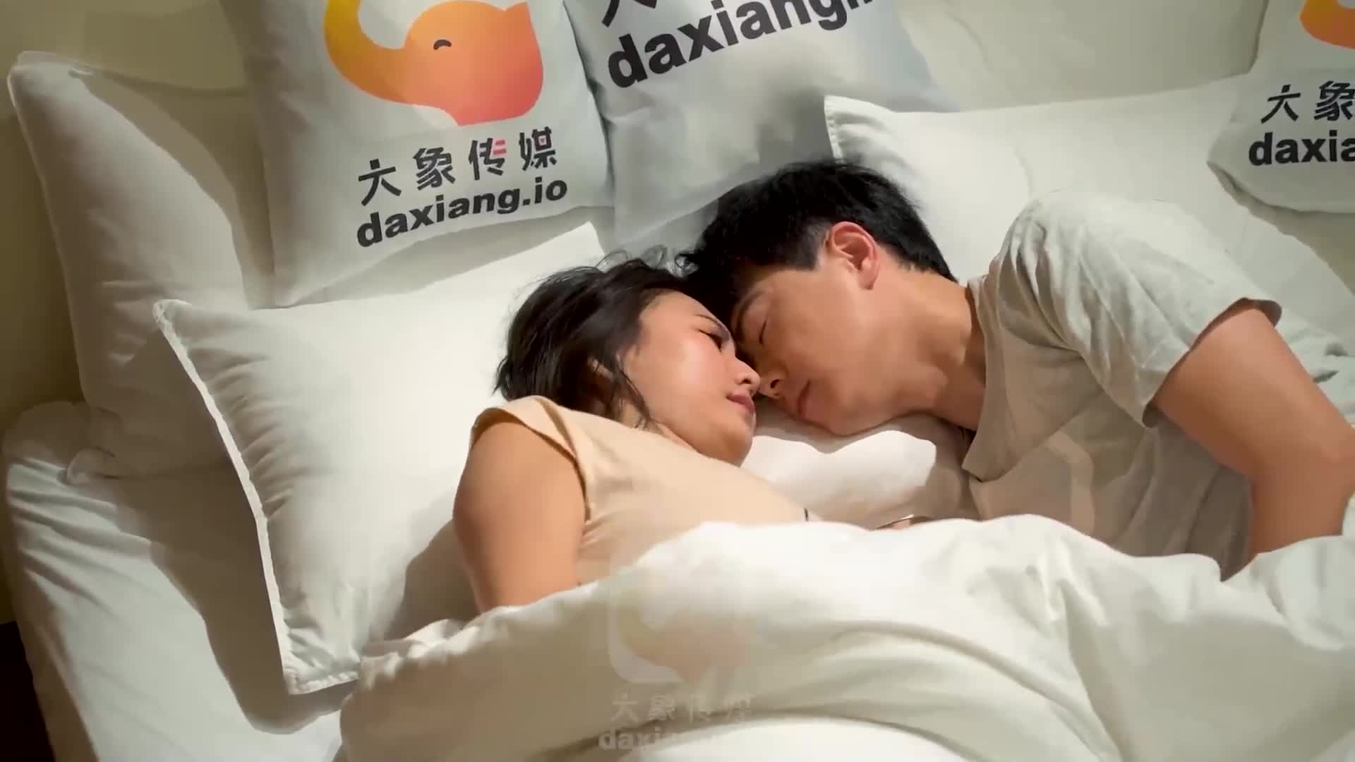 青梅竹马过年来拜访 - AV大平台-中文字幕,成人影片,AV,国产,线上看