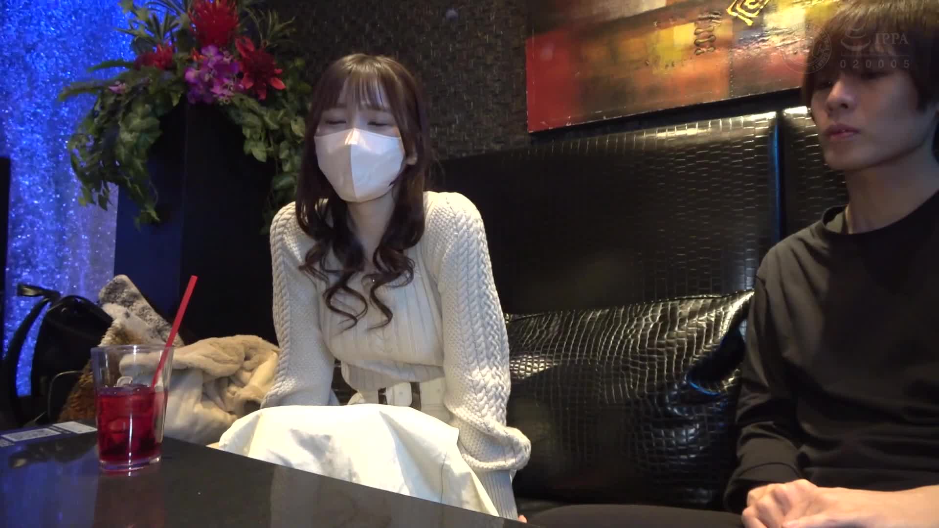 【风格出众的剃光美女】性爱泄漏是导火线！ ？全身太过色情的美女登场！ ！当你吸吮她剃光的阴户时，她会敏感地射精！被激烈的口交挤压出来！不要错过无法阻止她的臀部和高潮的奇闻趣事！ ！五日市芽依 - AV大平台-中文字幕,成人影片,AV,国产,线上看