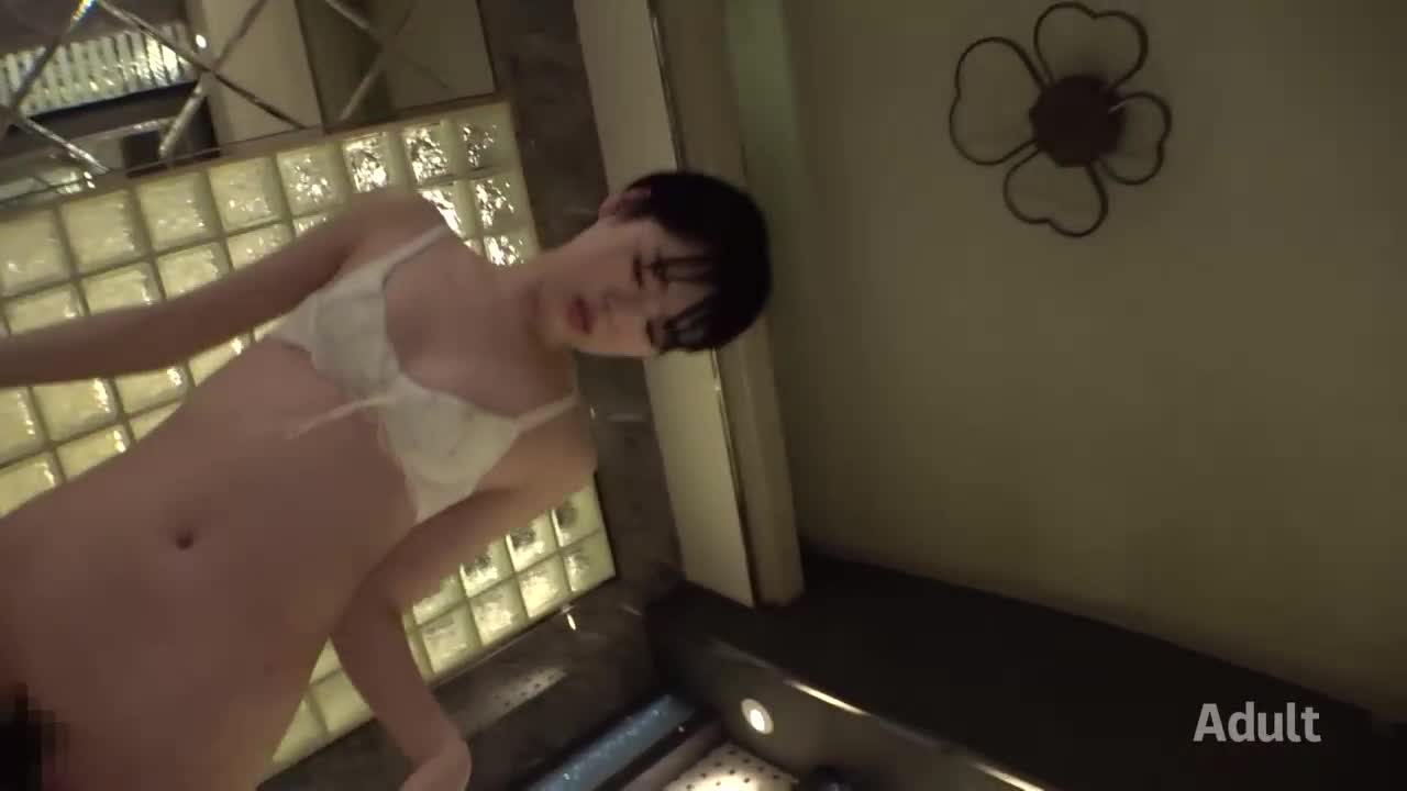 想要你告诉我各种调皮的事情♪ 与她孩子气的外表相反，她是一个害羞的女孩，而且阴郁又顽皮！身材高挑的八头美女，双腿修长。差距太色情的色情天才来了！ ！ 【初拍】AV线上申请→AV体验拍摄2168 - AV大平台-中文字幕,成人影片,AV,国产,线上看