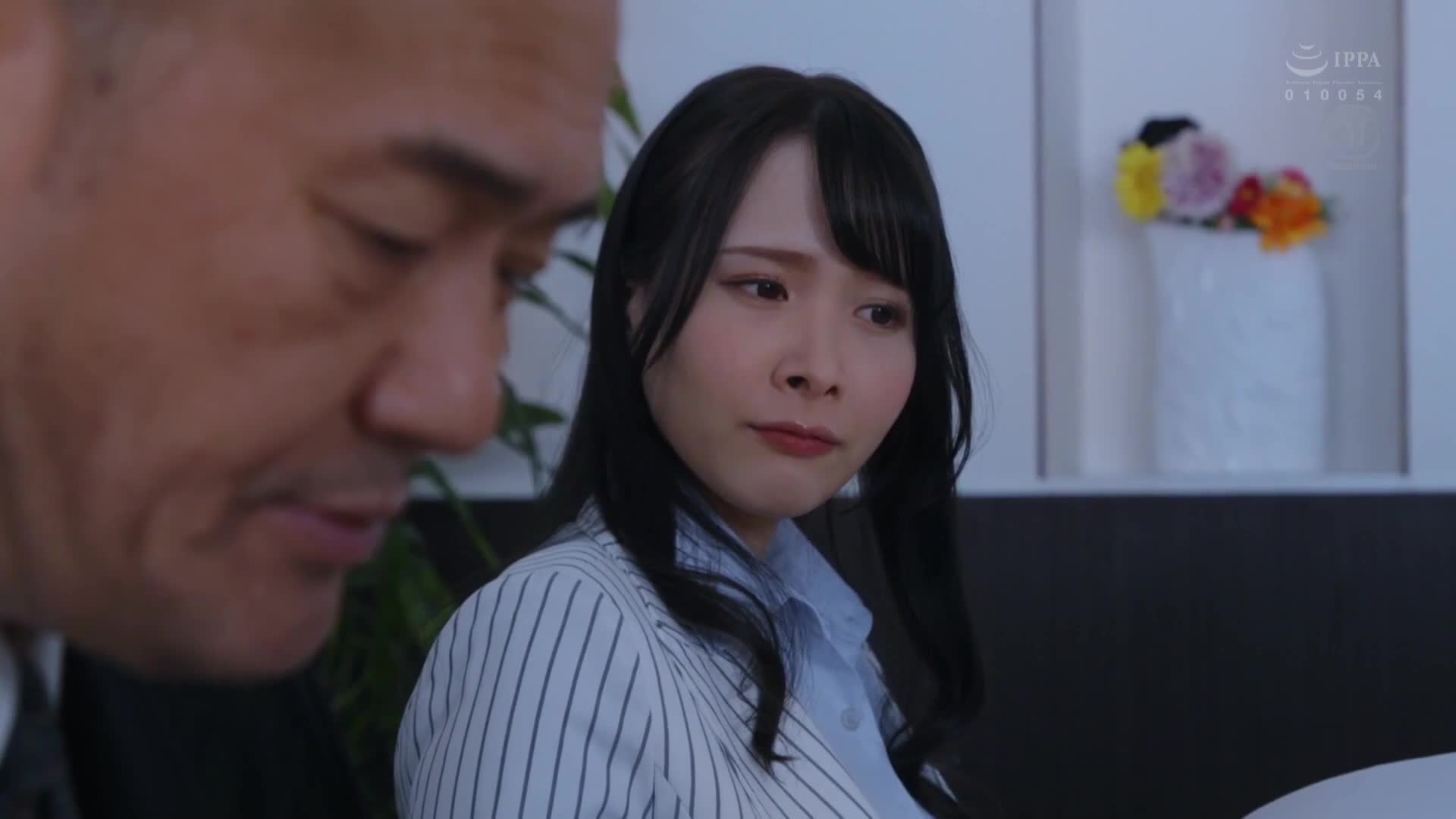 人妻秘书，满溢汗水与接吻的社长室中出性交，淫荡的L罩杯与甜美脸蛋的秘书登场。庵姬花 - AV大平台-中文字幕,成人影片,AV,国产,线上看