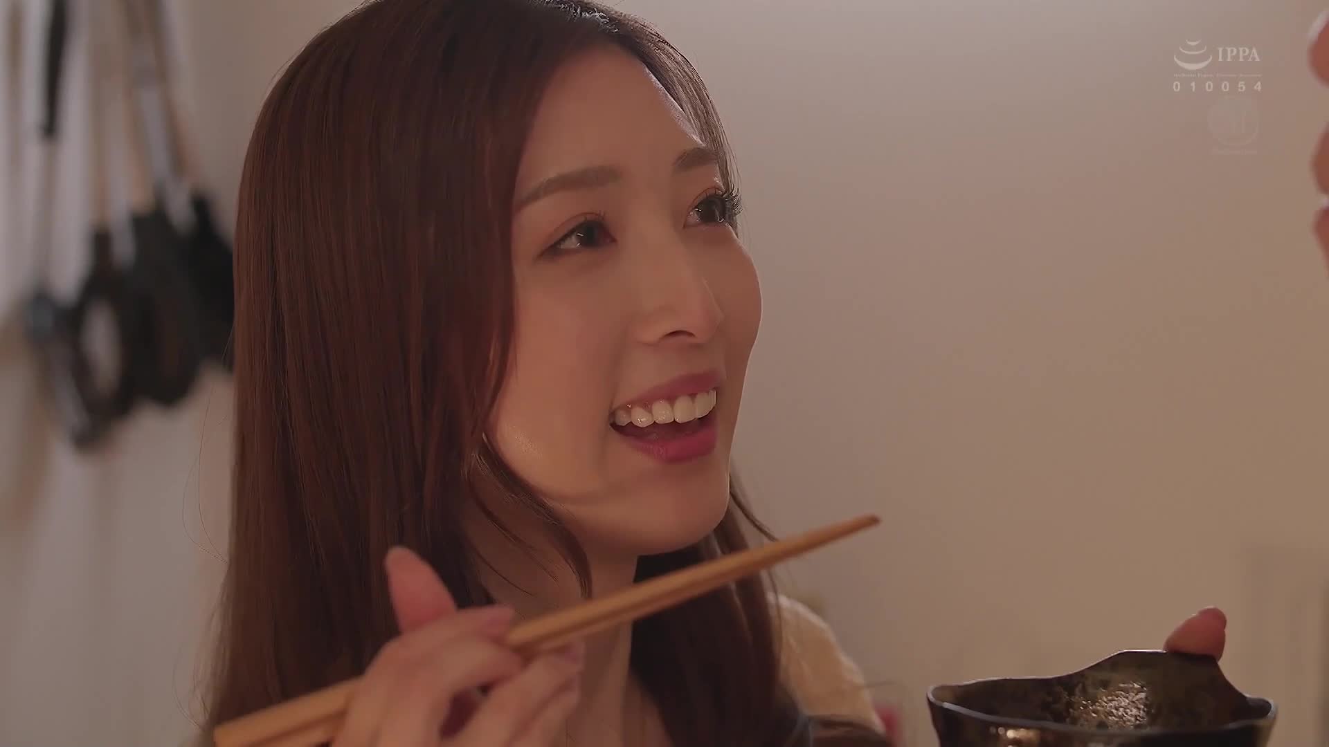 获得钥匙的人妻，在男子学生毕业前被内射的独居公寓。 今井栞菜 - AV大平台-中文字幕,成人影片,AV,国产,线上看