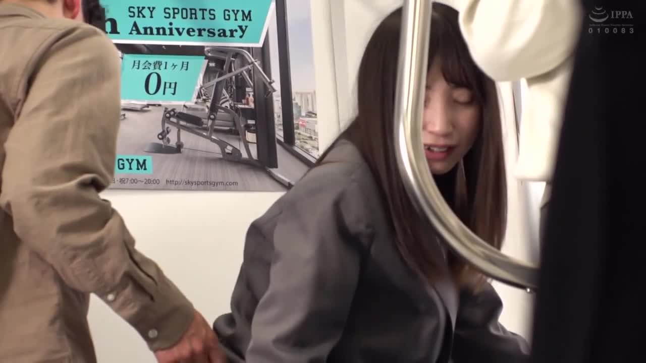 一般男女监控AV 亲密的女子○校生限定 心跳加速的逆痴●挑战！偷偷在其他乘客不知情的情况下展示内裤、舌吻、手交、口交！在激烈的任务下升级的J○们偷偷在电车上进行性行为！逆向3P生中出特别篇！ - AV大平台-中文字幕,成人影片,AV,国产,线上看