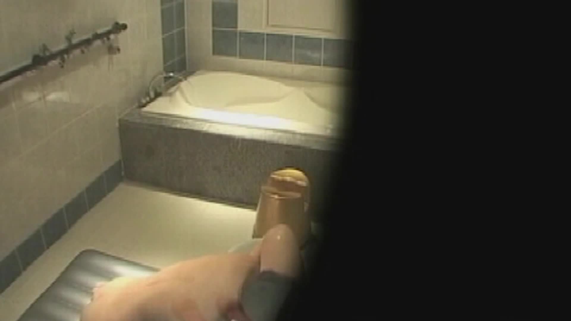 偷窥狂禁帖特别公开爱情旅馆隐藏镜头已婚妇女浴室镜头淫秽行为从头到尾闭门偷拍 - AV大平台-中文字幕,成人影片,AV,国产,线上看