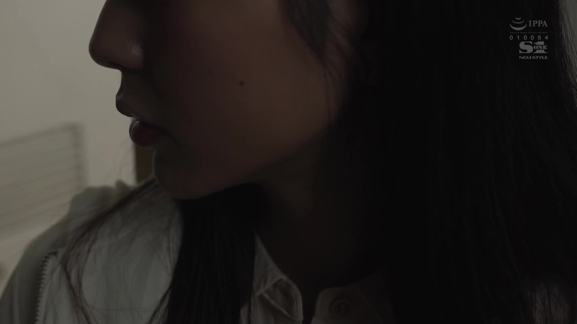新年假期在一个宽敞的学生宿舍里，只有一位女学生和一位中年管理员...被禁忌情境所诱惑的中年阳具和渴望填补寂寞的年轻少女的阴部，相性太过良好，不断地合体。浅野心。 - AV大平台-中文字幕,成人影片,AV,国产,线上看