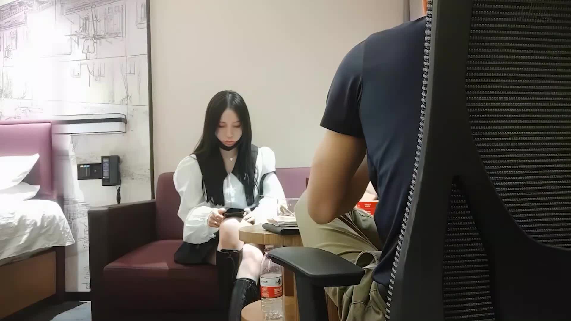 御姐穿白丝确实顶，老金：我觉得你好高冷啊 - AV大平台-中文字幕,成人影片,AV,国产,线上看
