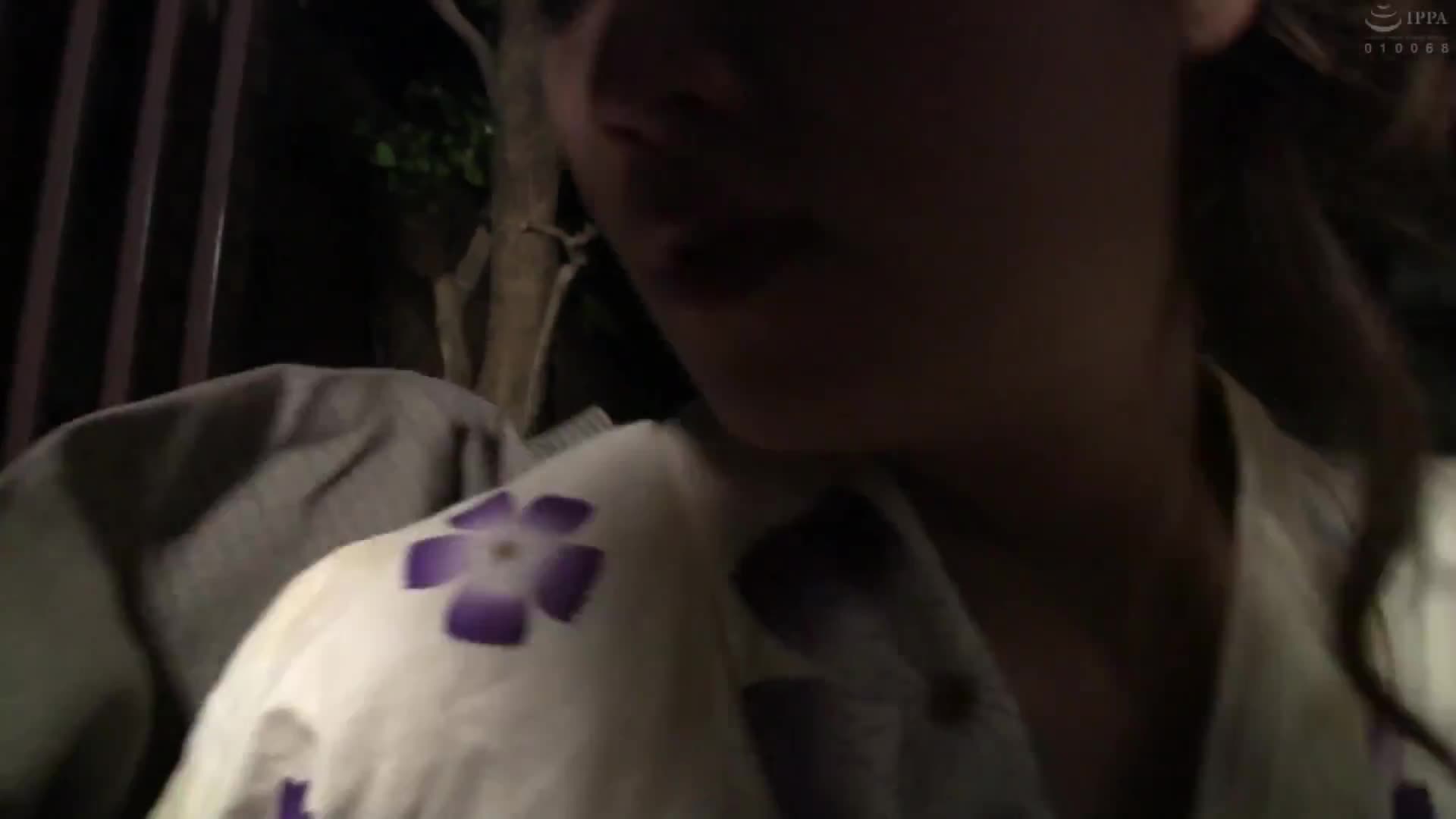 隣のおばちゃんが年の割りにはエロい身体なので口説いてみたら、予想以上のエロ展開に…！！4時間 - AV大平台-中文字幕,成人影片,AV,国产,线上看