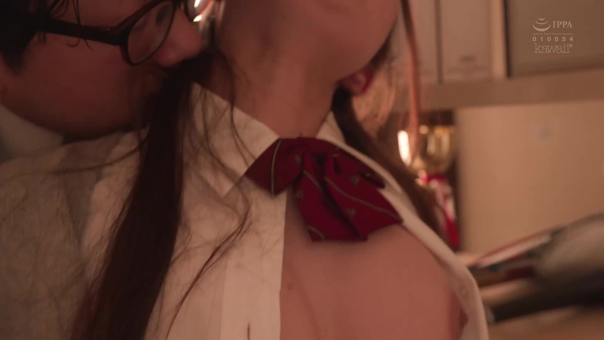 三年间持续洗脑的巨乳学生，直到成为颜射宠物的完整纪录 设乐夕日 - AV大平台-中文字幕,成人影片,AV,国产,线上看
