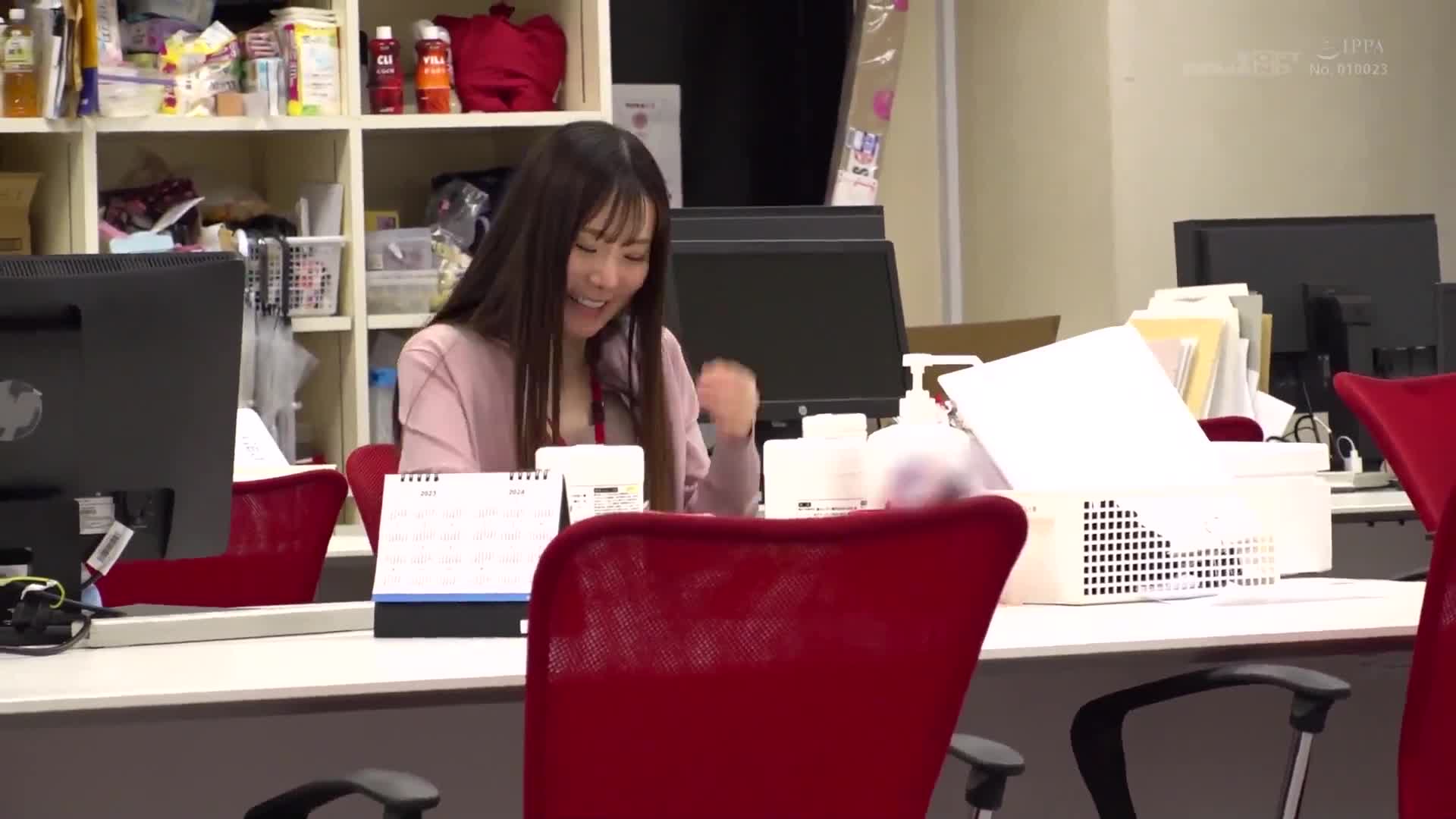 ザ～汁ぶっかけられた後も少し拭いて事務作業！一般業務の合間に生活もアソコも潤う臨時社内エロバイト 倹約自炊派SOD女子社員 営業部 中途2年目 松丸香澄 - AV大平台-中文字幕,成人影片,AV,国产,线上看