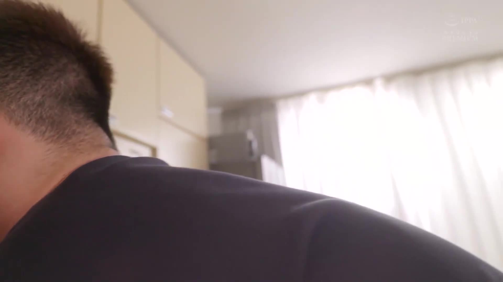 一旦开始就停不下来...前辈的欲求不满巨乳女友与巢穴中出性交，每天不断交织的日子。 楪可怜 - AV大平台-中文字幕,成人影片,AV,国产,线上看
