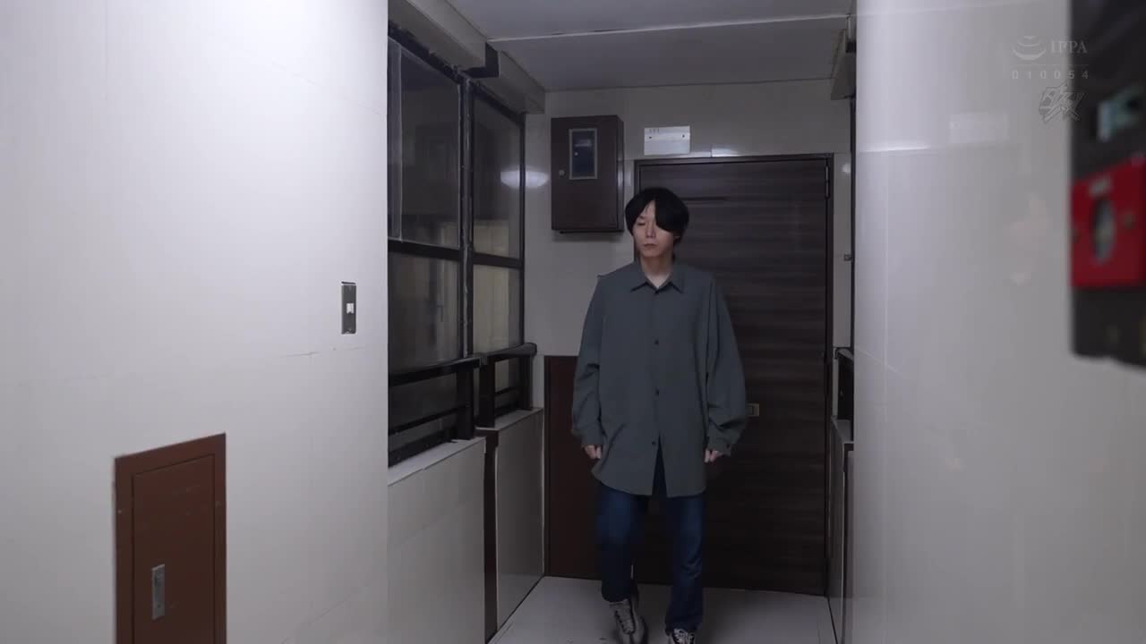 屁股说了算，我不听。被巨大屁股支配，无法抗拒本能的肉肉姐姐的诱惑。胡桃樱 - AV大平台-中文字幕,成人影片,AV,国产,线上看