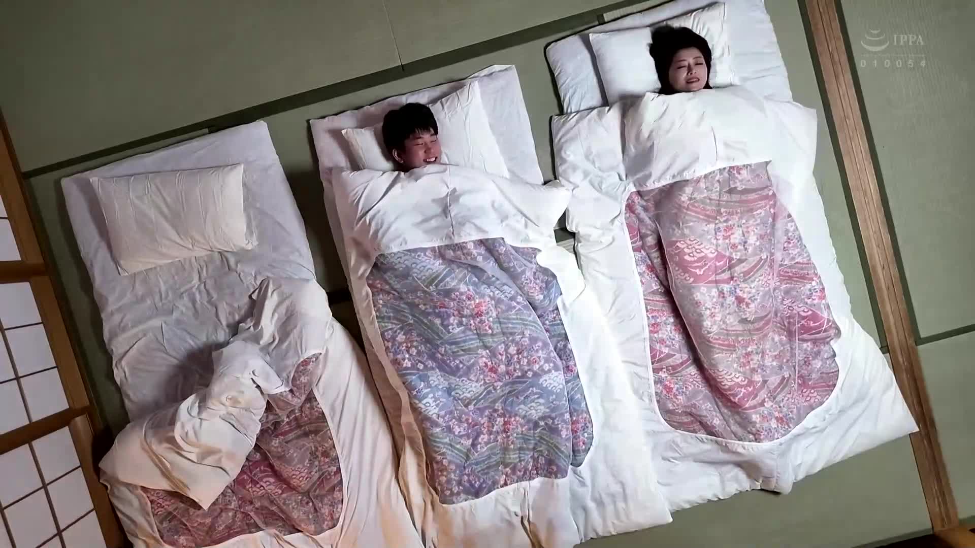 像对待儿子般宠爱我的朋友母亲・北条麻妃，在杂鱼寝的浓厚慢慢做爱 - AV大平台-中文字幕,成人影片,AV,国产,线上看