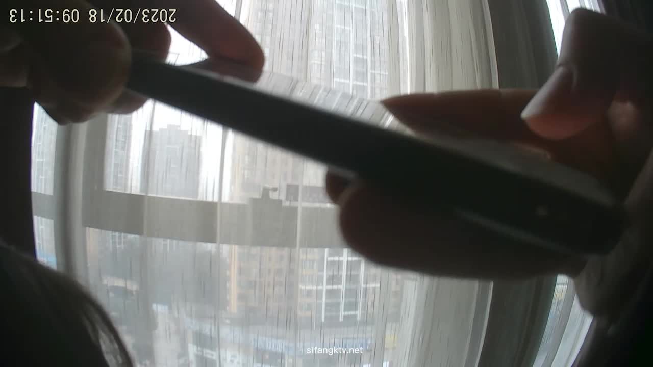 重庆大二学妹赚外快模特群顶格约拍完结篇~被摄影师蹭B抠B掰B加钱潜规则 - AV大平台-中文字幕,成人影片,AV,国产,线上看