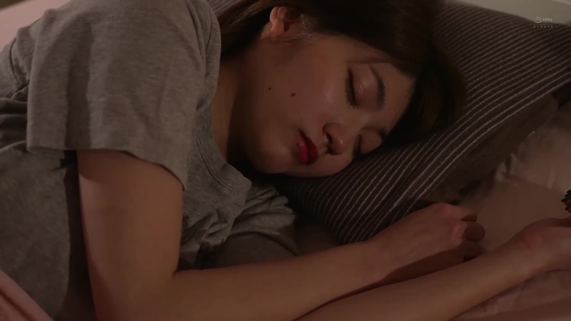 让我叫你妈妈吧... 彩奈里奈 - AV大平台-中文字幕,成人影片,AV,国产,线上看
