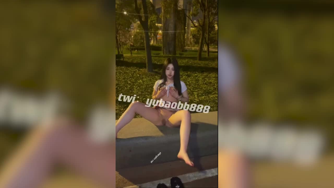 【重磅核弹】女神级反差婊【瑜宝】高价VIP群裸舞露出福利 - AV大平台-中文字幕,成人影片,AV,国产,线上看