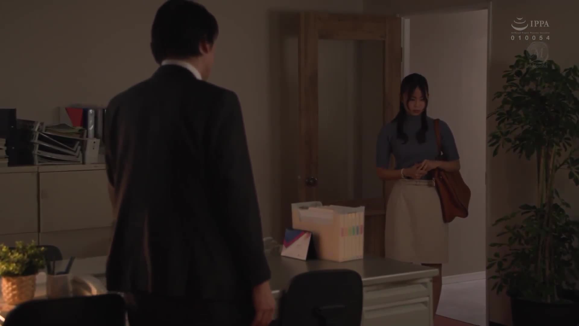 投诉处理NTR 交易对象的性骚扰社长和妻子【阅读注意】被睡走的故事 市来真寻 - AV大平台-中文字幕,成人影片,AV,国产,线上看