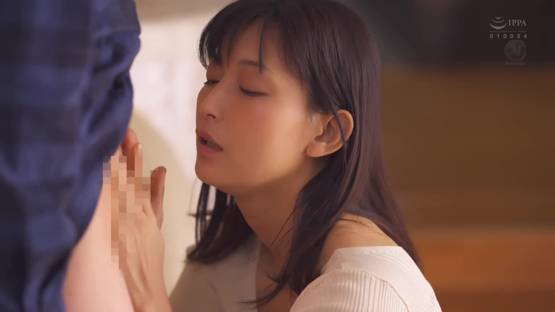 在家族都离开的老家，与母亲共度近亲相奸的日子。 吉永塔子 - AV大平台-中文字幕,成人影片,AV,国产,线上看