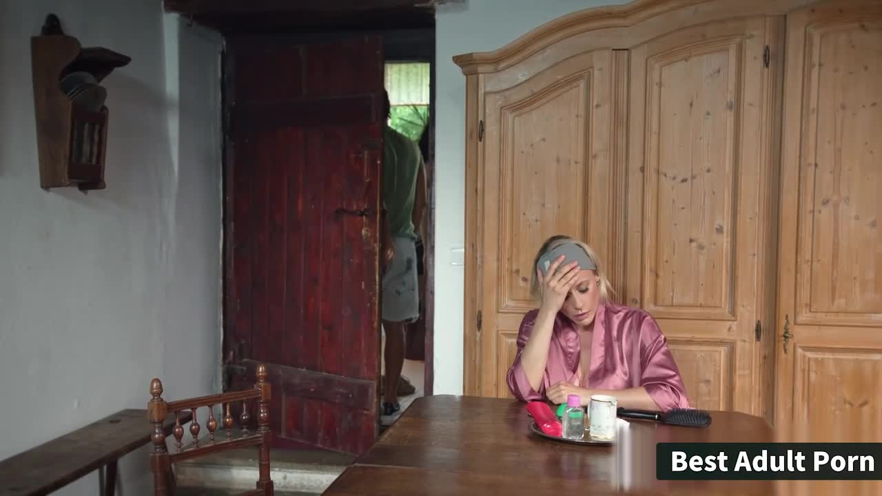 妈妈吸干女儿男友的蛋蛋 - AV大平台-中文字幕,成人影片,AV,国产,线上看