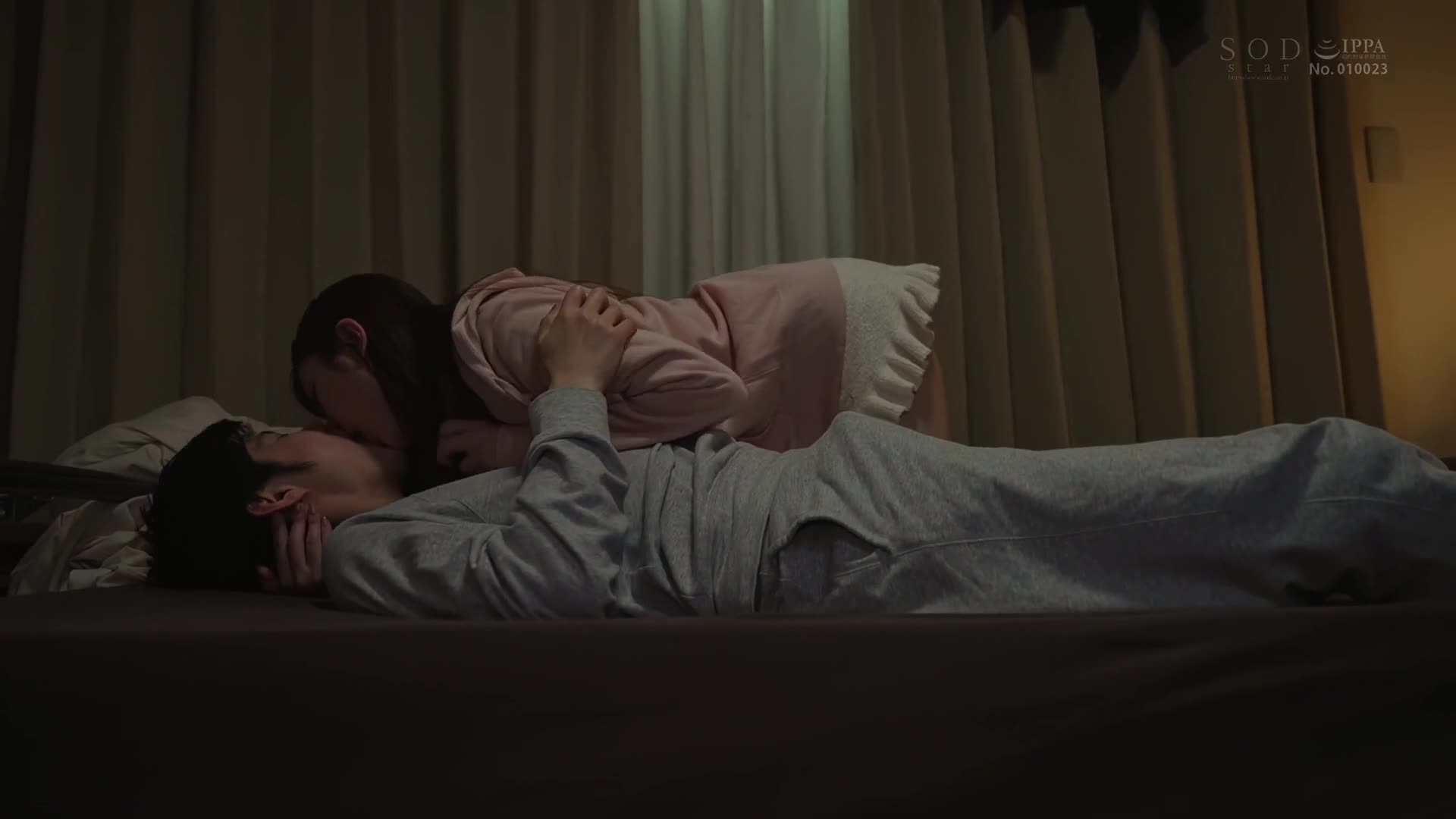 姐弟十年来第一次洗澡。一对无法控制勃起的处女兄妹每天都做爱。青空光 - AV大平台-中文字幕,成人影片,AV,国产,线上看