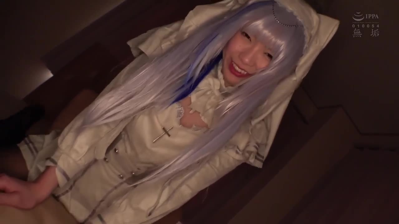 微笑着咬住肉棒的Cosplay美少女与穿着衣服的恋物癖交配 雫月心樱 - AV大平台-中文字幕,成人影片,AV,国产,线上看
