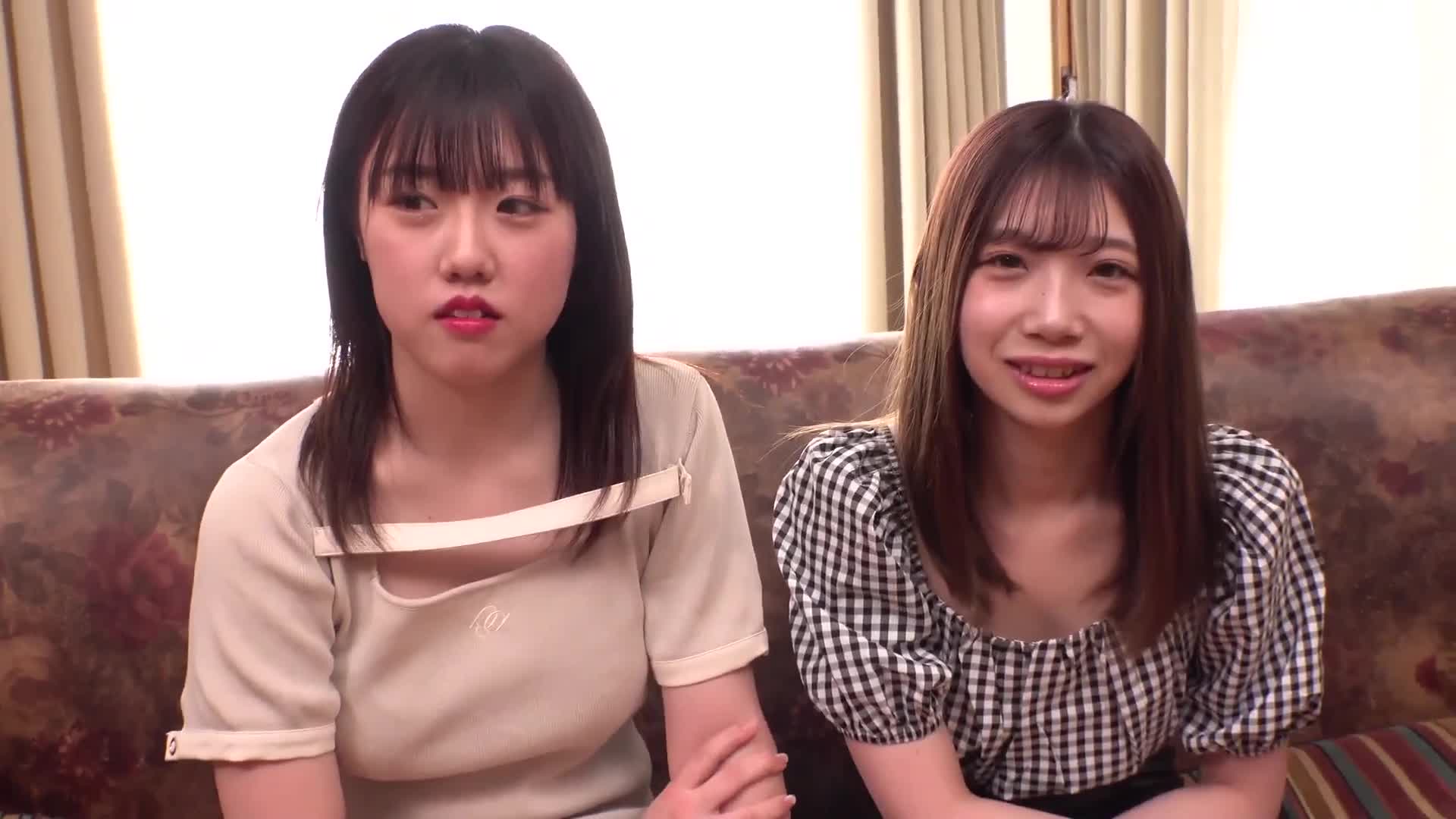 仲良し二人組が挑戦！タオル一枚男湯入ってみませんか？～お父さんよりも年上のおじさんたちと密着混浴！恥ずかしすぎる過激ミッションで本番までしちゃったSP～ - AV大平台-中文字幕,成人影片,AV,国产,线上看