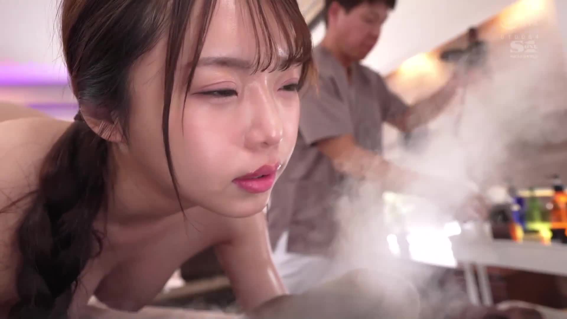 新進女子、狂暴的高潮。大雞巴、媚藥、性感按摩帶來最高的敏感度...！！即使高潮也不停止的絕頂追擊，腰弓、跳躍、飛向天空！ 早坂姬 - AV大平台-中文字幕,成人影片,AV,国产,线上看
