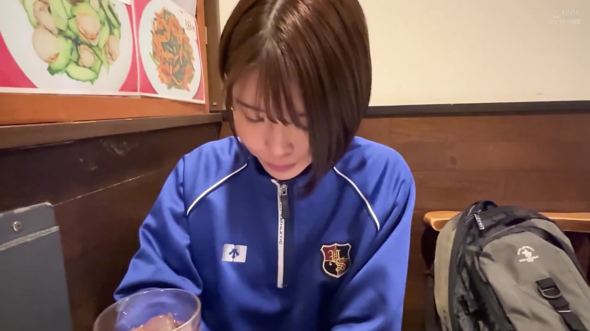 J○お散歩8 「普通じゃできないエッチがしたいです」 ～透明感のある真っ白い肌。華奢なちっぱいボディをぷるぷる震わせて感じちゃうショートカット部活女子校生。～ - AV大平台-中文字幕,成人影片,AV,国产,线上看