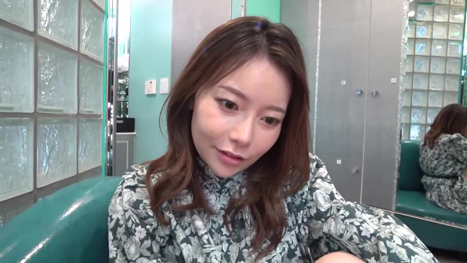 「渴望早点咬住…」在交友应用程式上抓到了！ ！ 约会后立即入住酒店超快速即时啪啪！强势美人妻原来是即时满足需求的绝伦随便啪啪女。人妻：佐知香小姐。绝伦9发！ ！ - AV大平台-中文字幕,成人影片,AV,国产,线上看