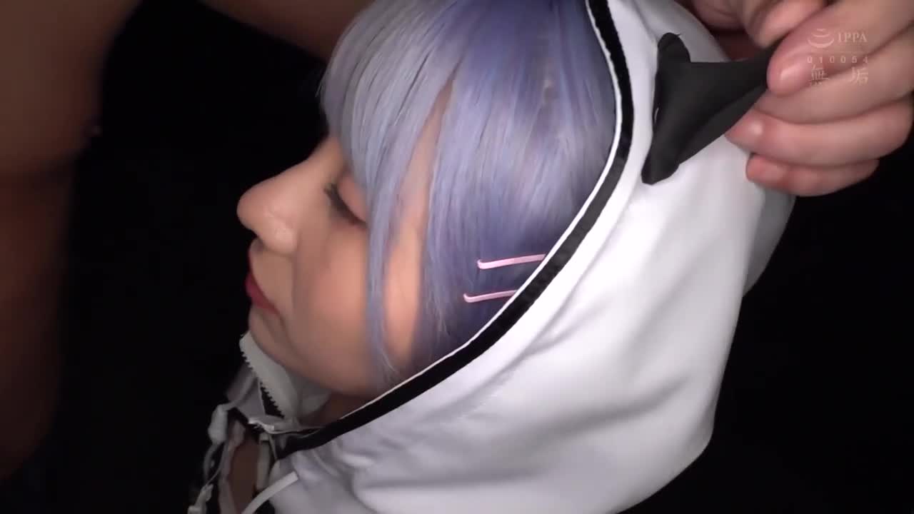 145公分的美少女Cosplayer的本性是...早泄发情的真性交配变态的私密部位。被男人们包围，连续高潮喷水，秒杀，穿着衣服的肉穴轮奸私下约会。 - AV大平台-中文字幕,成人影片,AV,国产,线上看