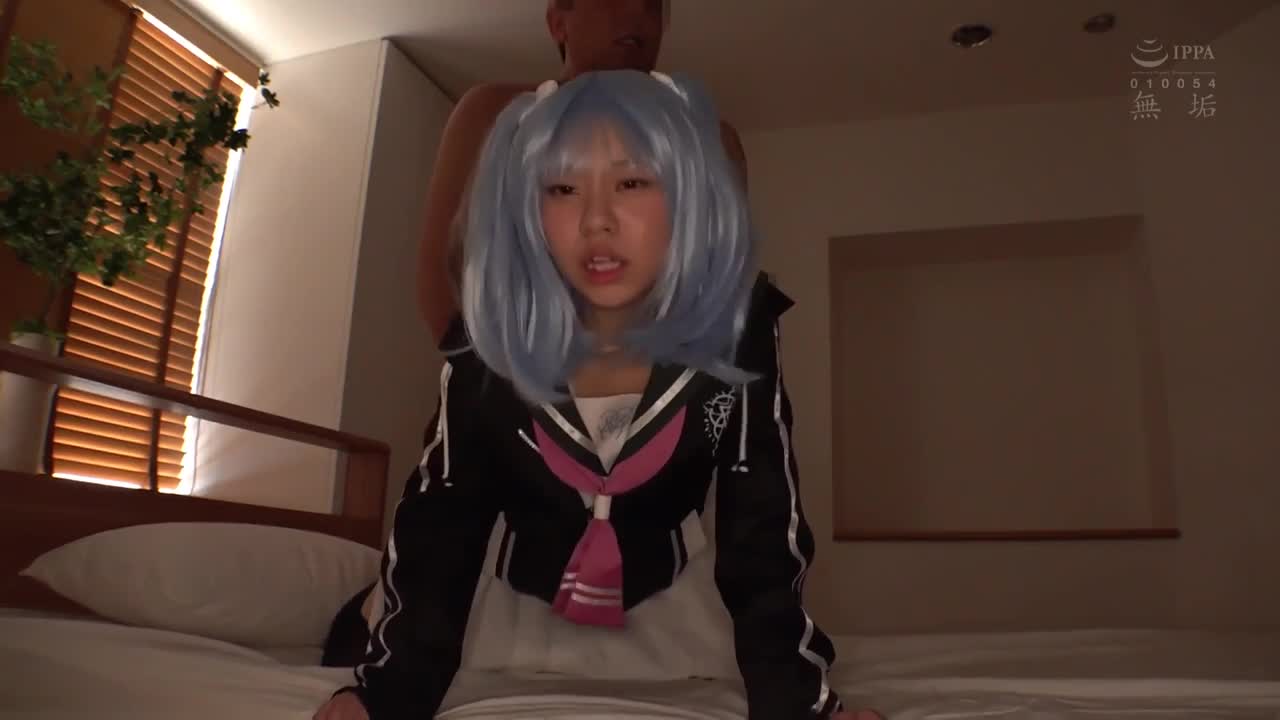 媚药・迷恋药让清纯卖场cosplayer发情的老头子说什么也不行，超淫乱的样子沉浸在快感中，疯狂进行5次性爱。赤名伊都 - AV大平台-中文字幕,成人影片,AV,国产,线上看