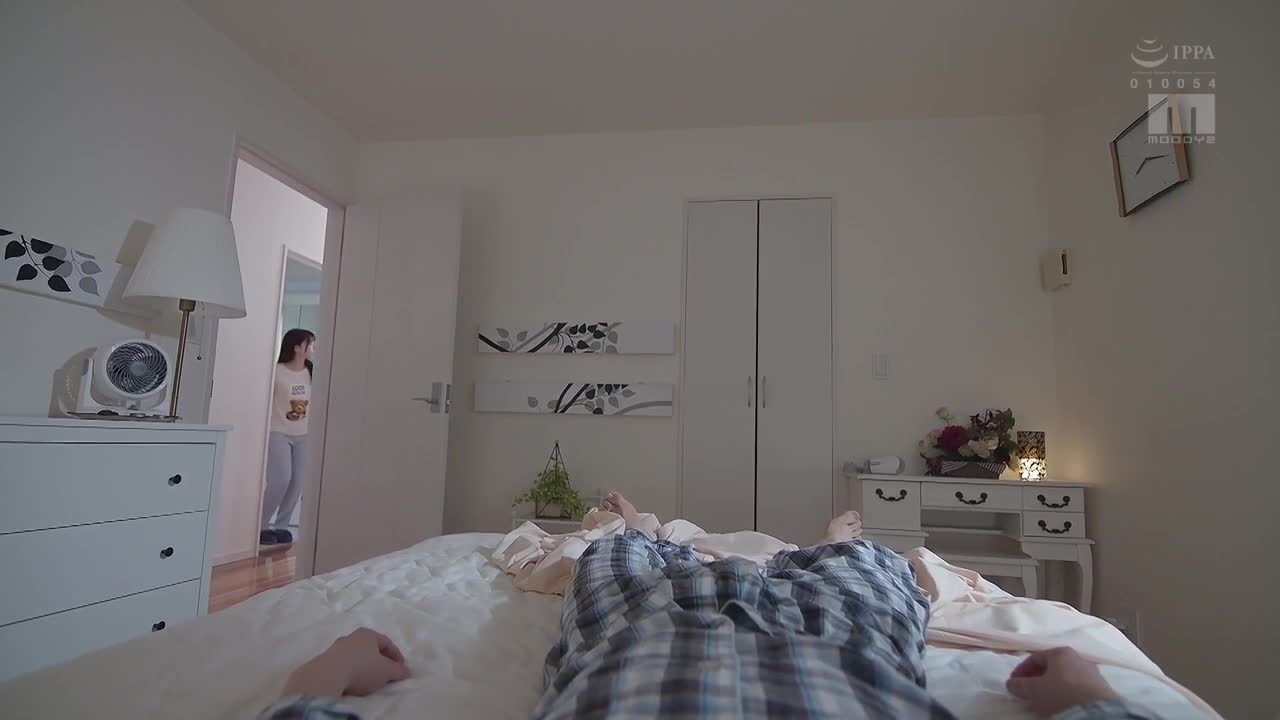 与幼驯染结婚后...每天都被从小就认识的义妹澪诱惑和戏弄，虽然已经多次射精但还是会被小恶魔恶作剧般地性交...是的，今晚也是一样。石川澪 - AV大平台-中文字幕,成人影片,AV,国产,线上看