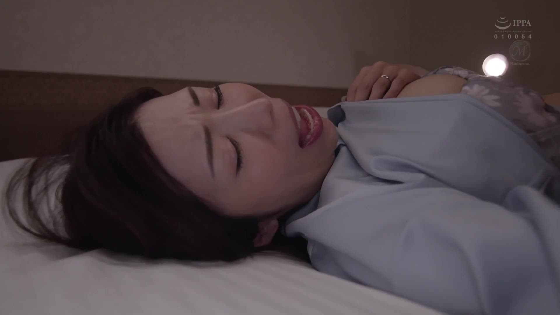 人事异动NTR精英的我被调动到总部，地位、名誉和妻子都被夺走了…。 池田彩美 - AV大平台-中文字幕,成人影片,AV,国产,线上看