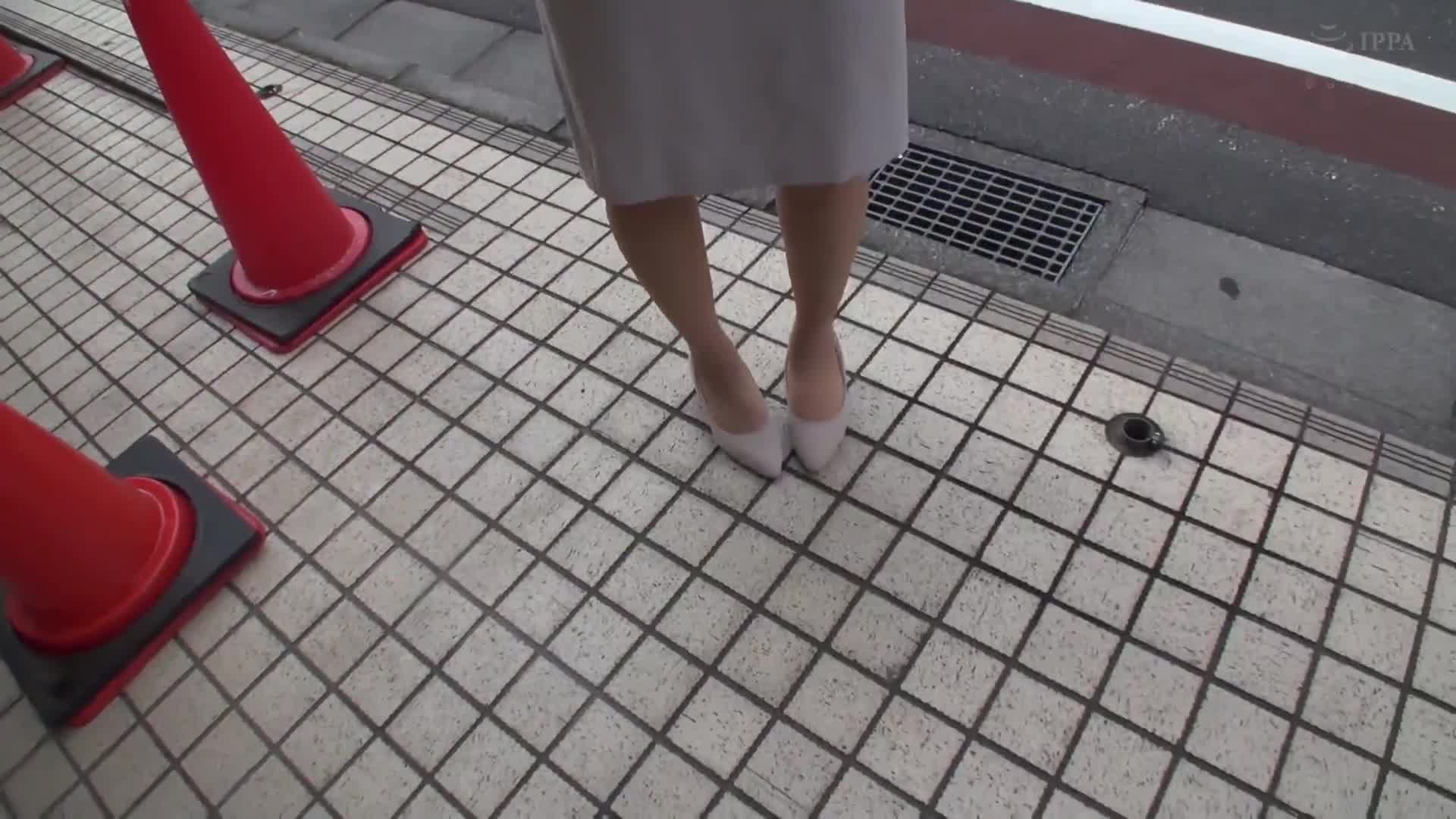 本物小●校の教員にガチ依頼！いじめられっ子童貞君にリアル性教育してもらえませんか？担任のディープキス・授乳手コキ・ま●こくぱぁ鑑賞で包茎ち●ぽがズル剥け勃起！「自然現象だよ」と優しく受けとめてくれる担任... - AV大平台-中文字幕,成人影片,AV,国产,线上看