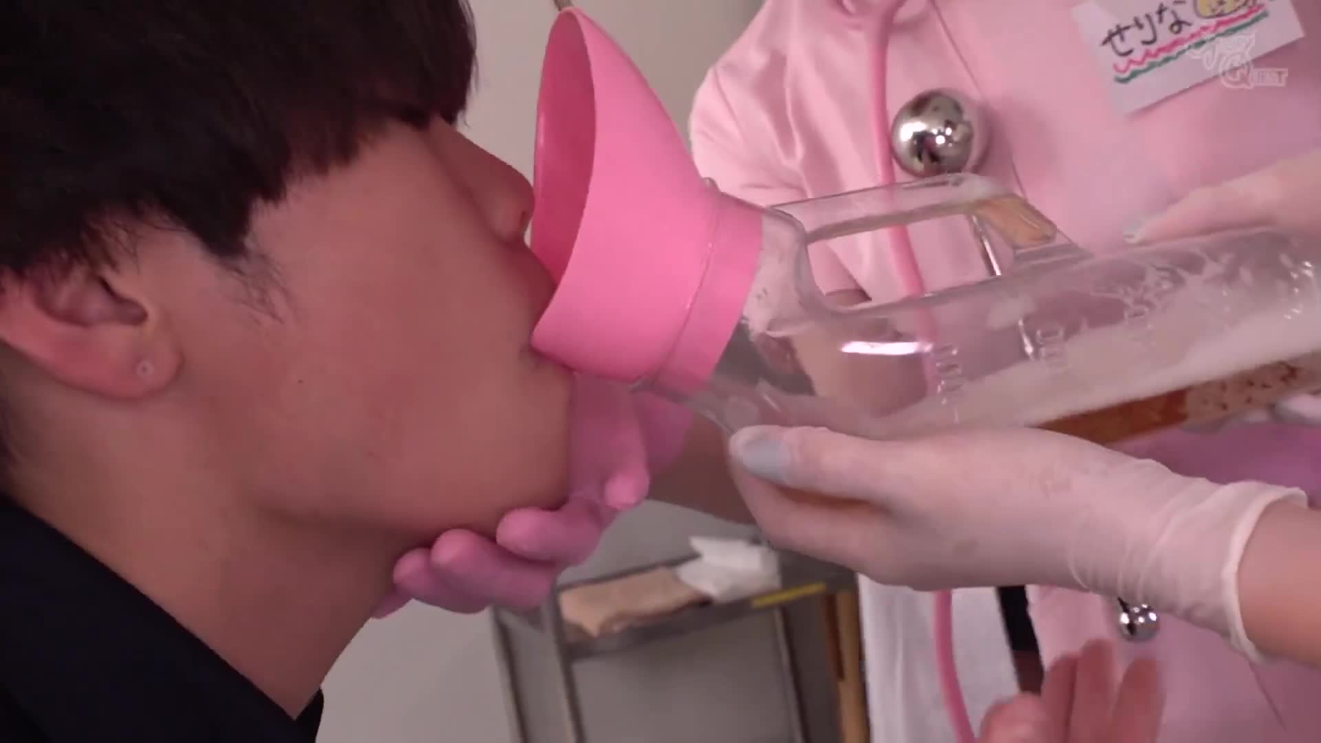 男の娘ガールズバー！聖水、ザーメン飲み放題、超ハーレム4P SEX！ 愛瀬めい/橘芹那/愛瀬まりさ - AV大平台-中文字幕,成人影片,AV,国产,线上看