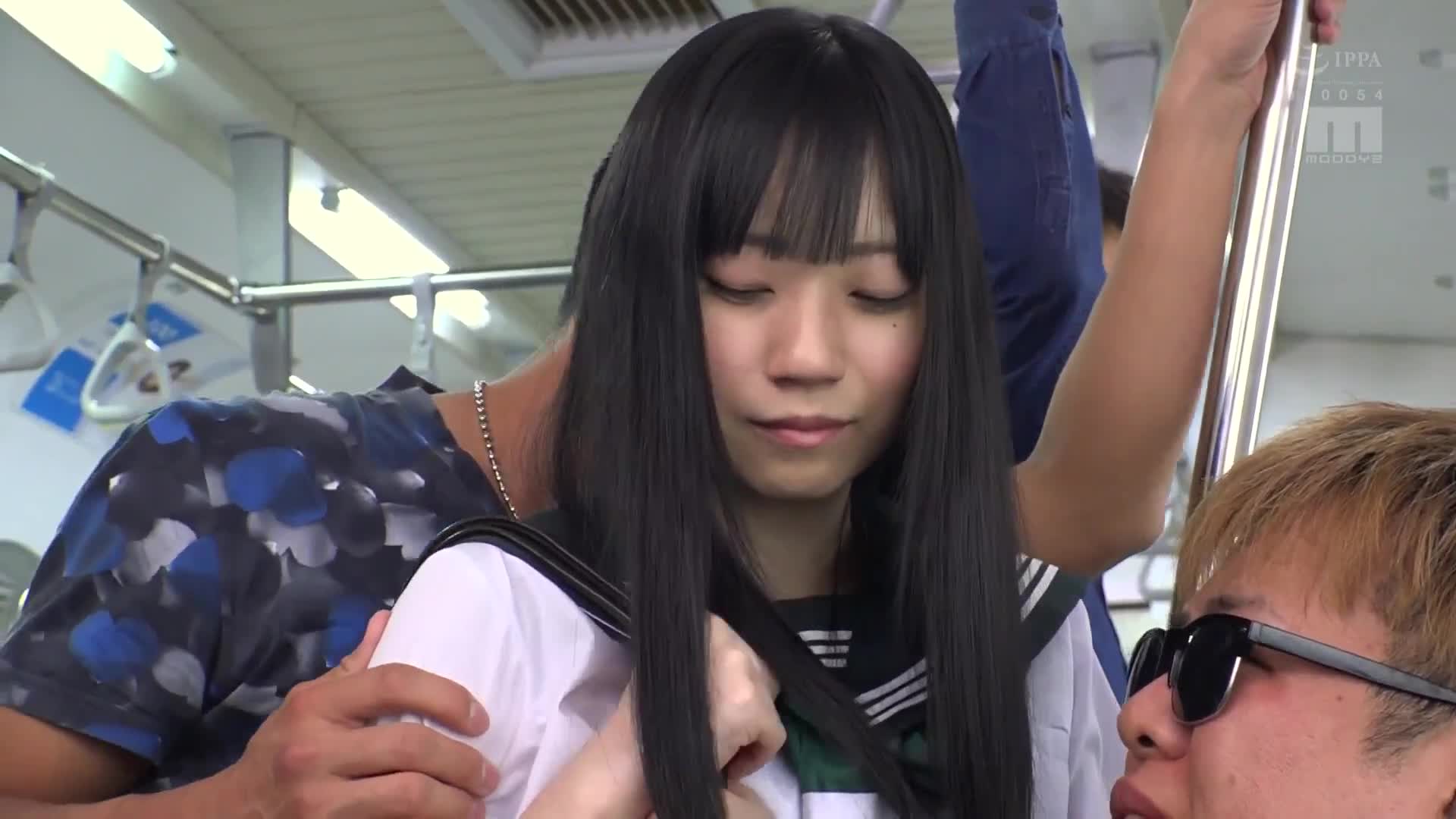 痴●强奸事件中的13位J系女孩们- 在无法逃脱的电车上被迫达到绝顶的受害纪录 - AV大平台-中文字幕,成人影片,AV,国产,线上看