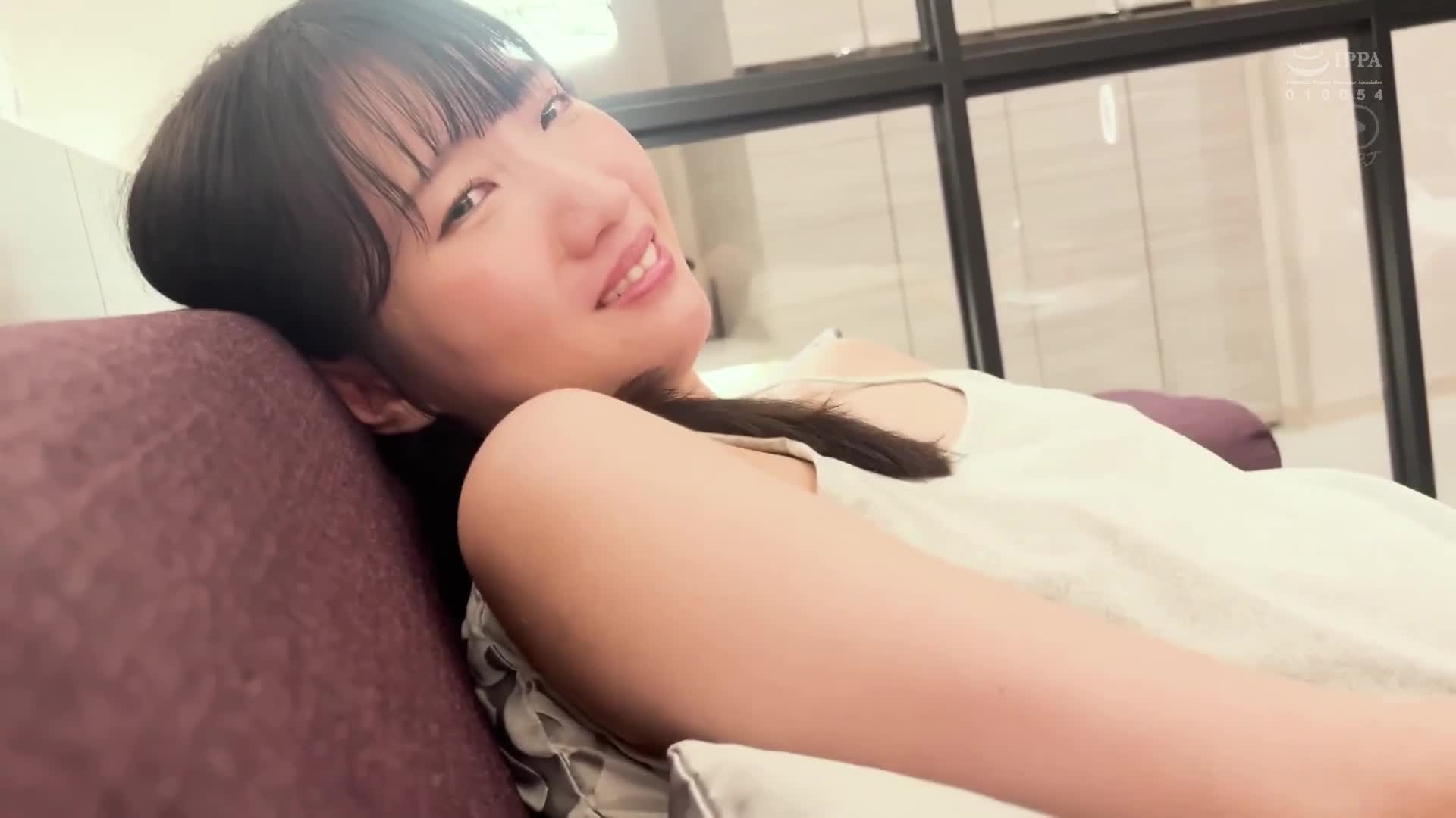 与桑拿女子在性爱社交平台相遇，兴趣相同的桑拿服装店员（24岁），在私人桑拿中的居家性爱 - AV大平台-中文字幕,成人影片,AV,国产,线上看