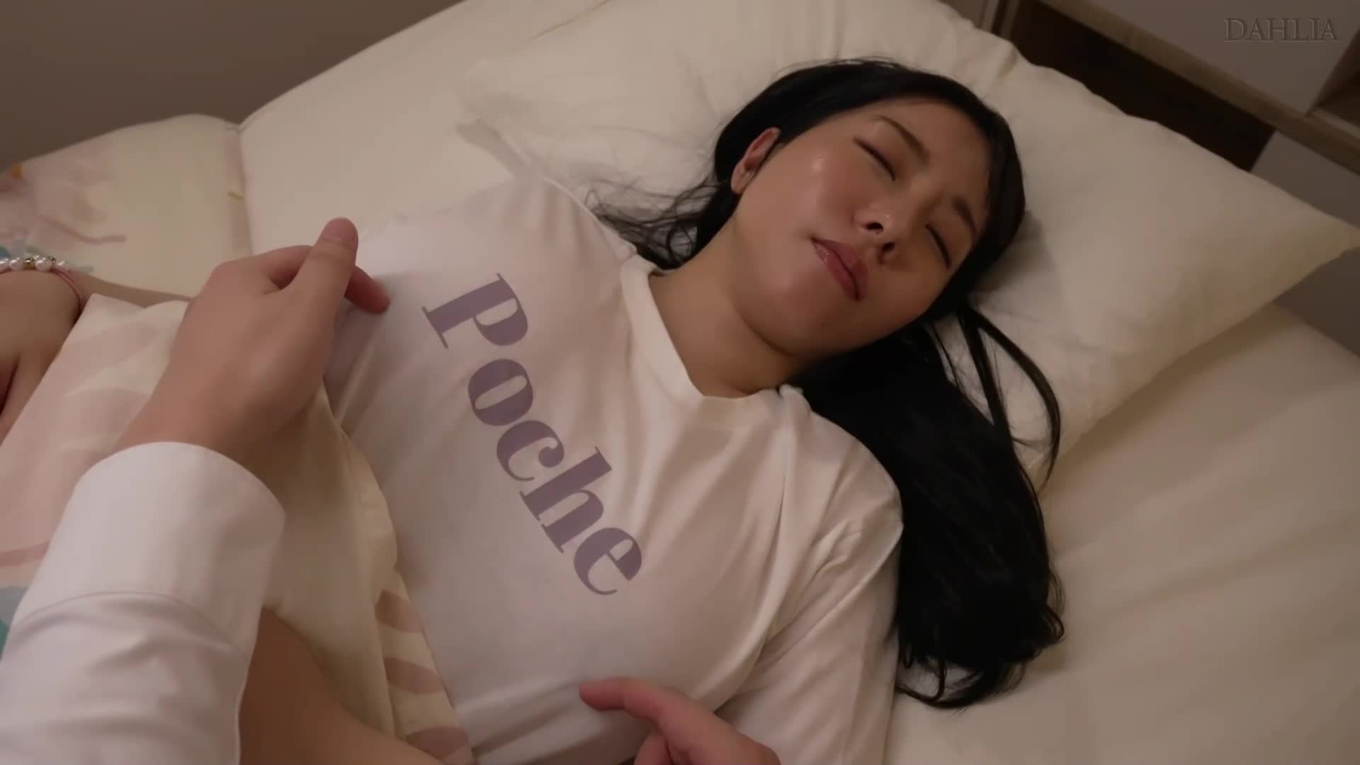 衣着巨乳！恋乳特化＆即射本番 朝海汐 - AV大平台-中文字幕,成人影片,AV,国产,线上看