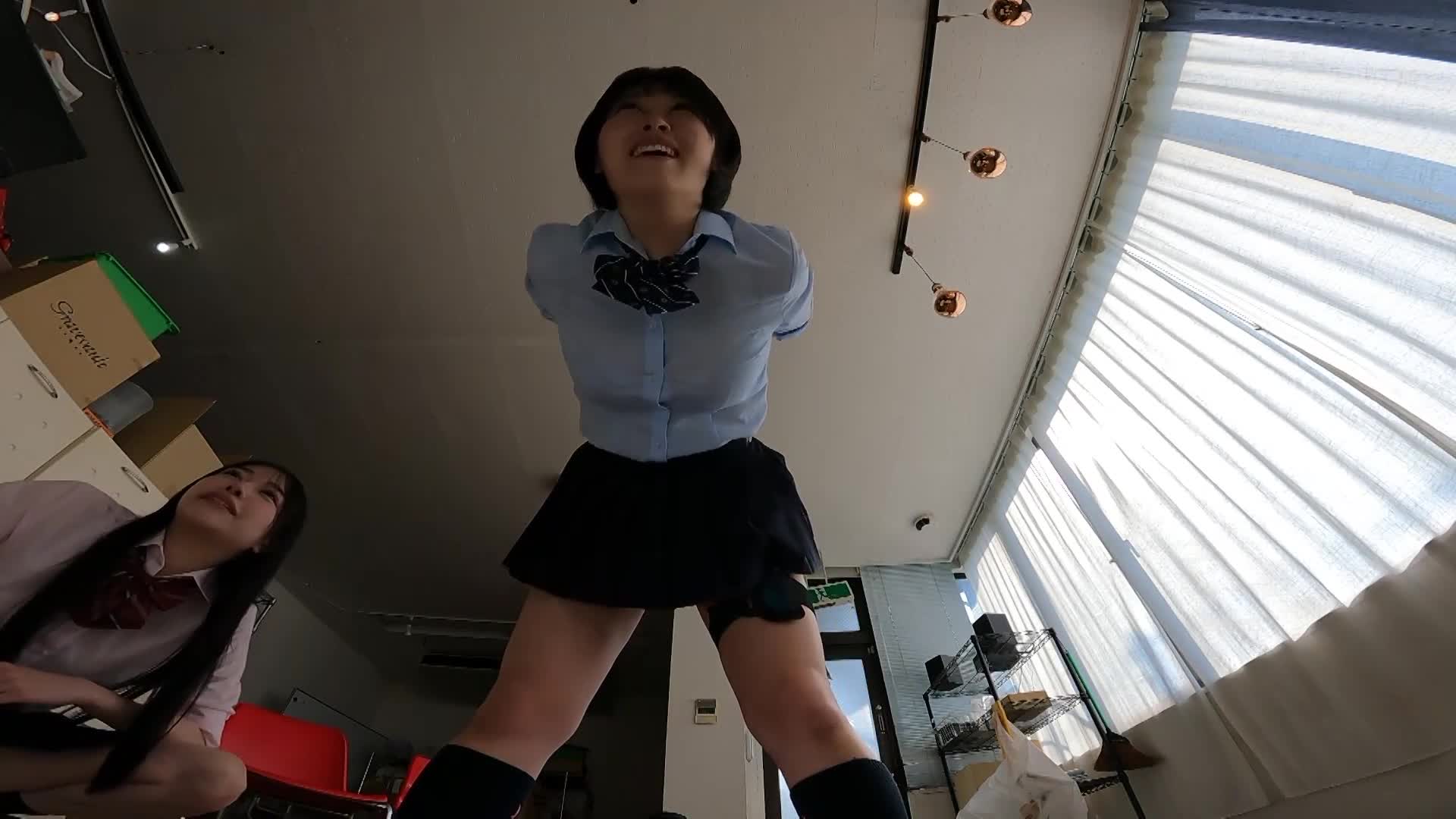 今時女子校生は楽しくゲームでダイエット！パンチラパンモロフィットネス（SLAP-141） - AV大平台-中文字幕,成人影片,AV,国产,线上看