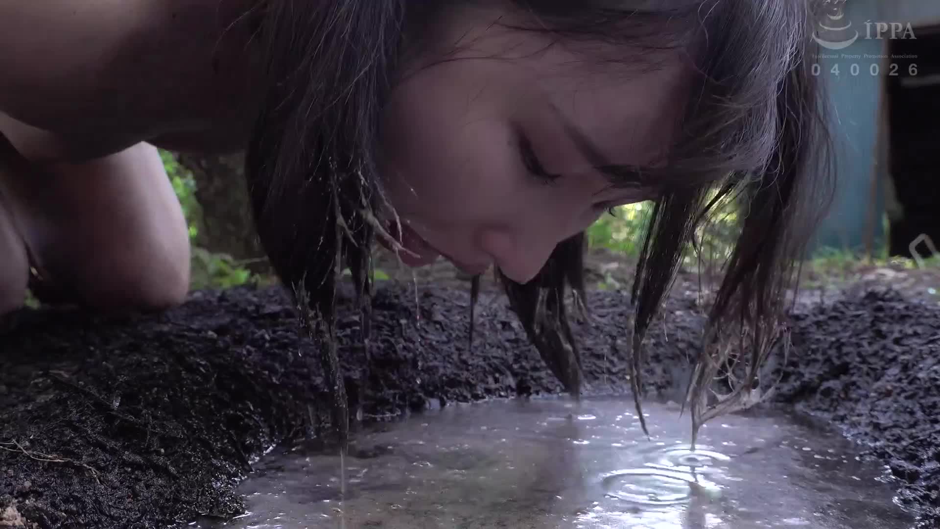 欲望の森 まいごの全裸少女を森で見つけて性欲が抑えられない 由良かな - AV大平台-中文字幕,成人影片,AV,国产,线上看